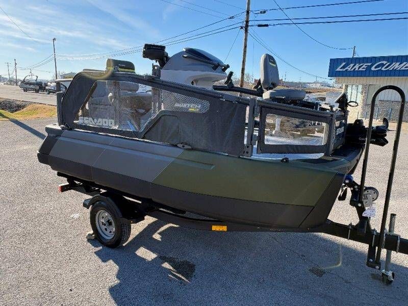 2026 Sea-Doo Switch Fish 18 - 24
