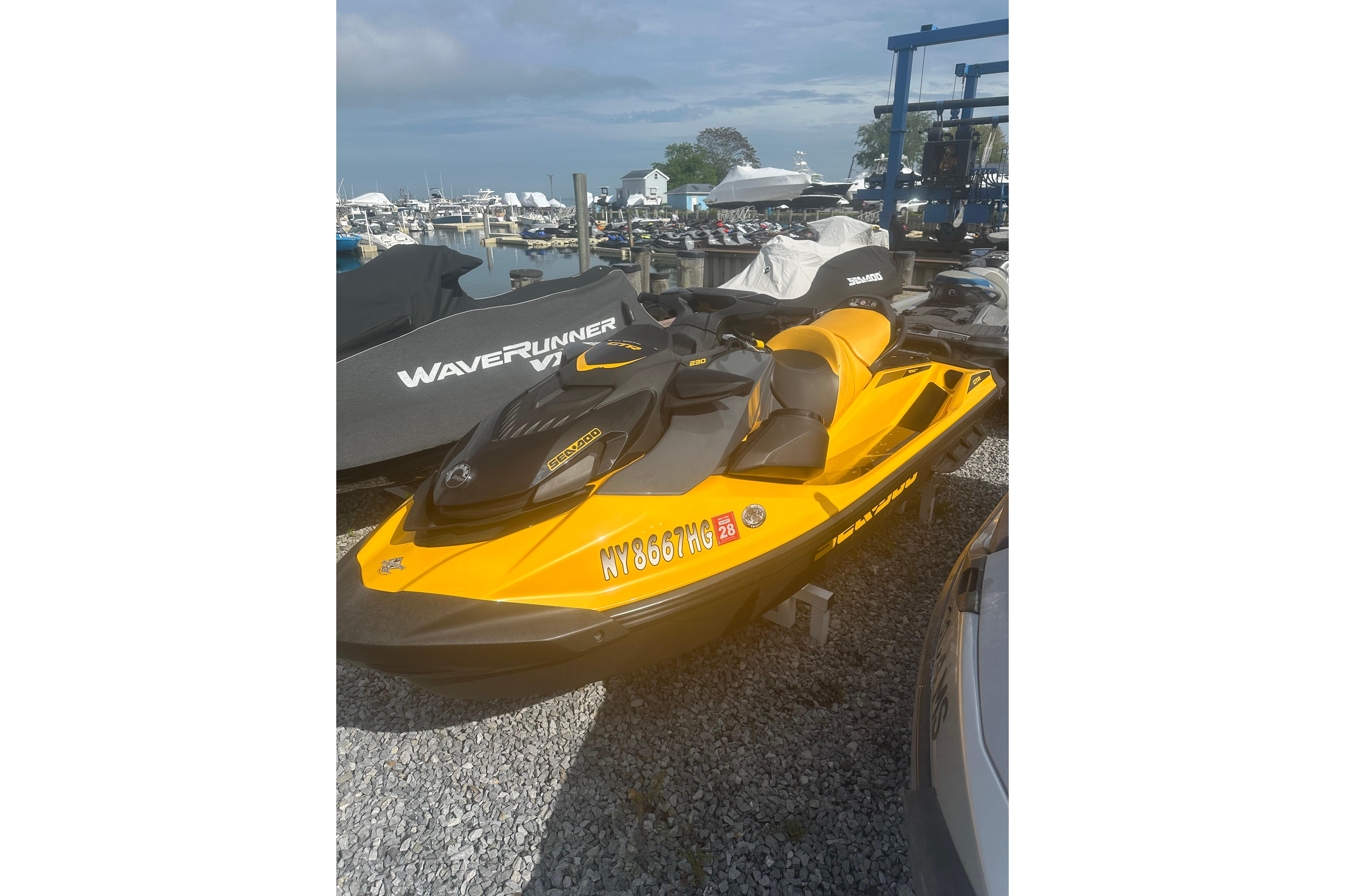 2022 Sea-Doo GTR 230