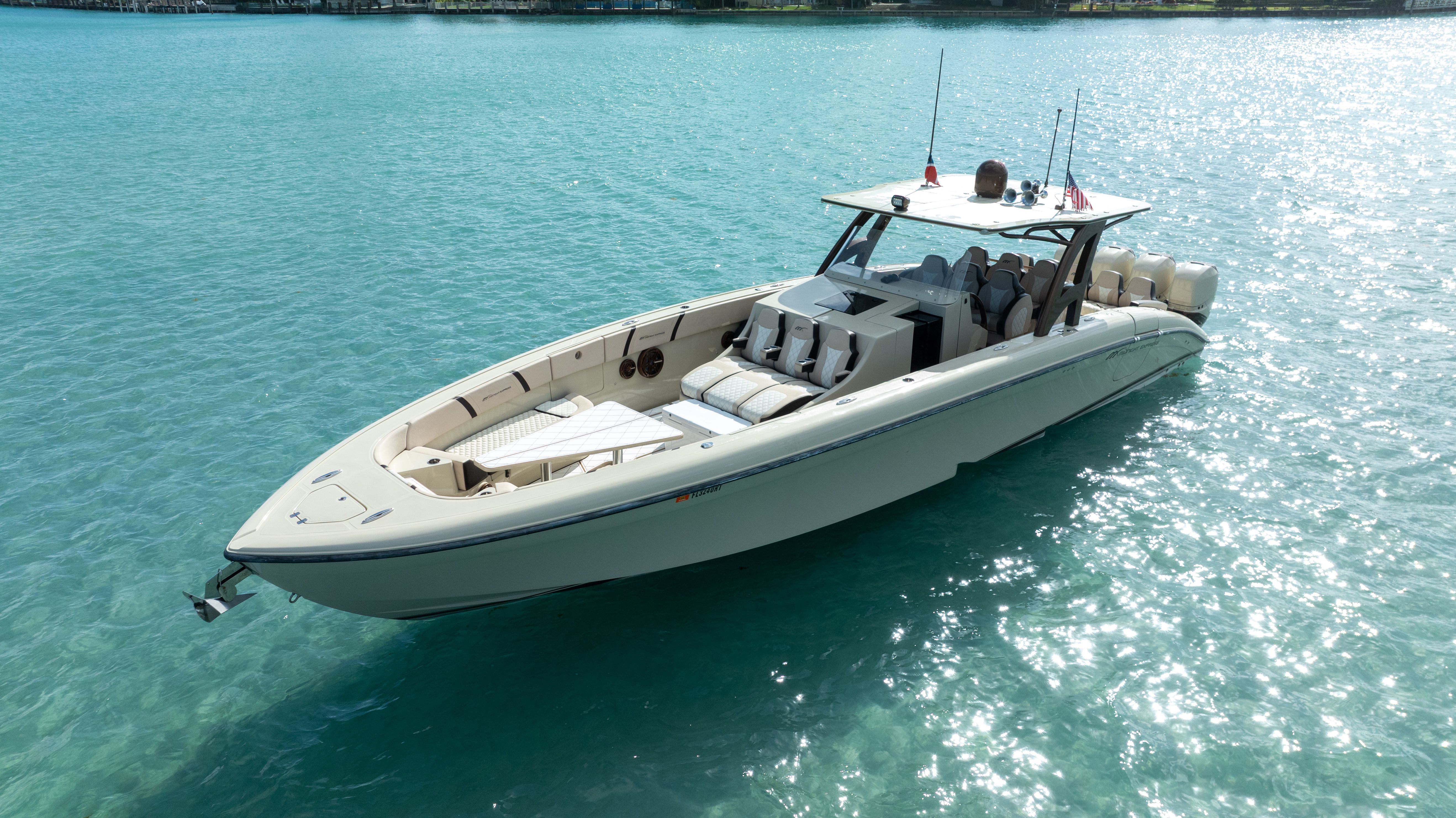2019 Midnight Express 43 Open