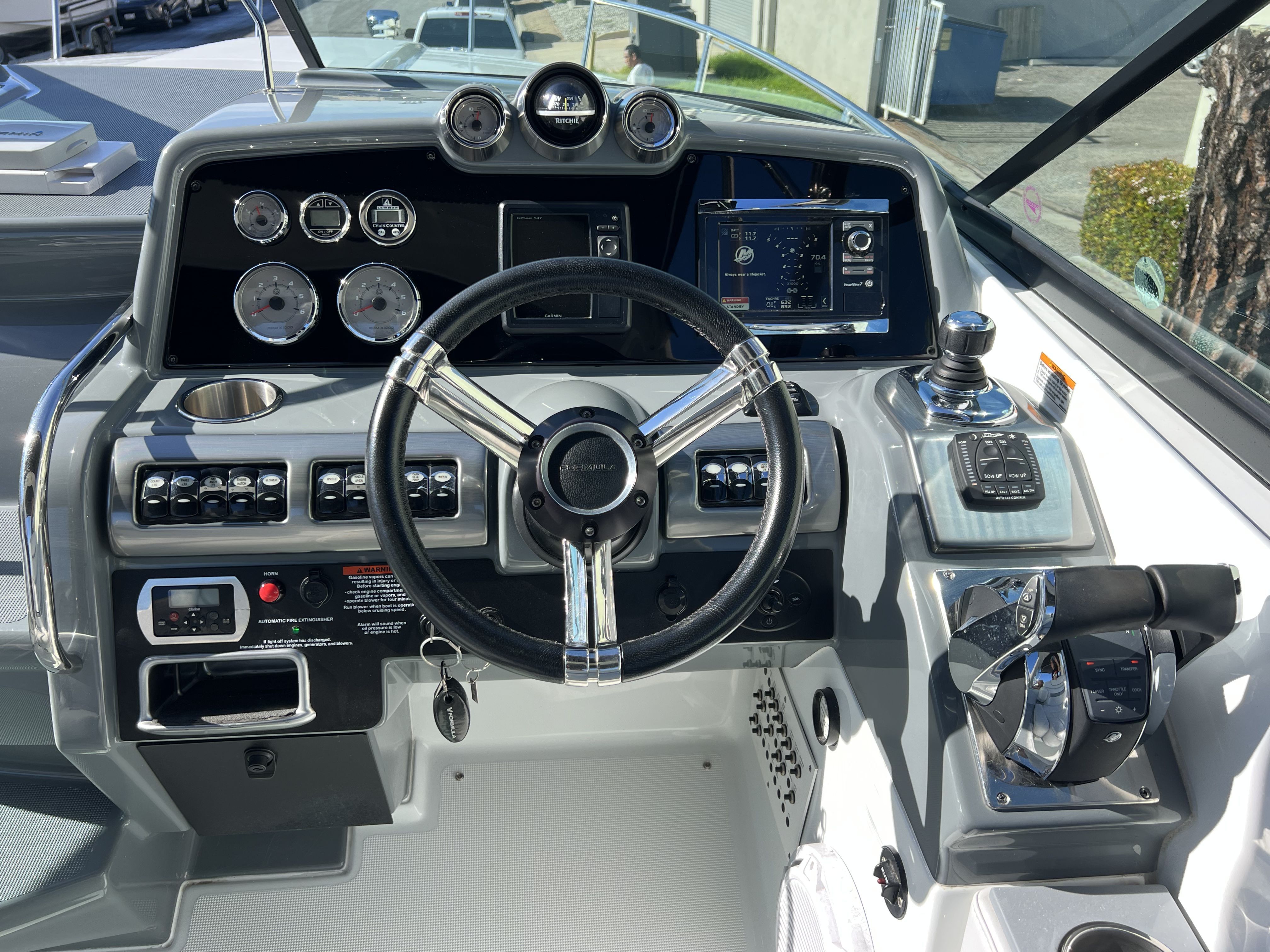 2015 Formula 350 Sun Sport - 6