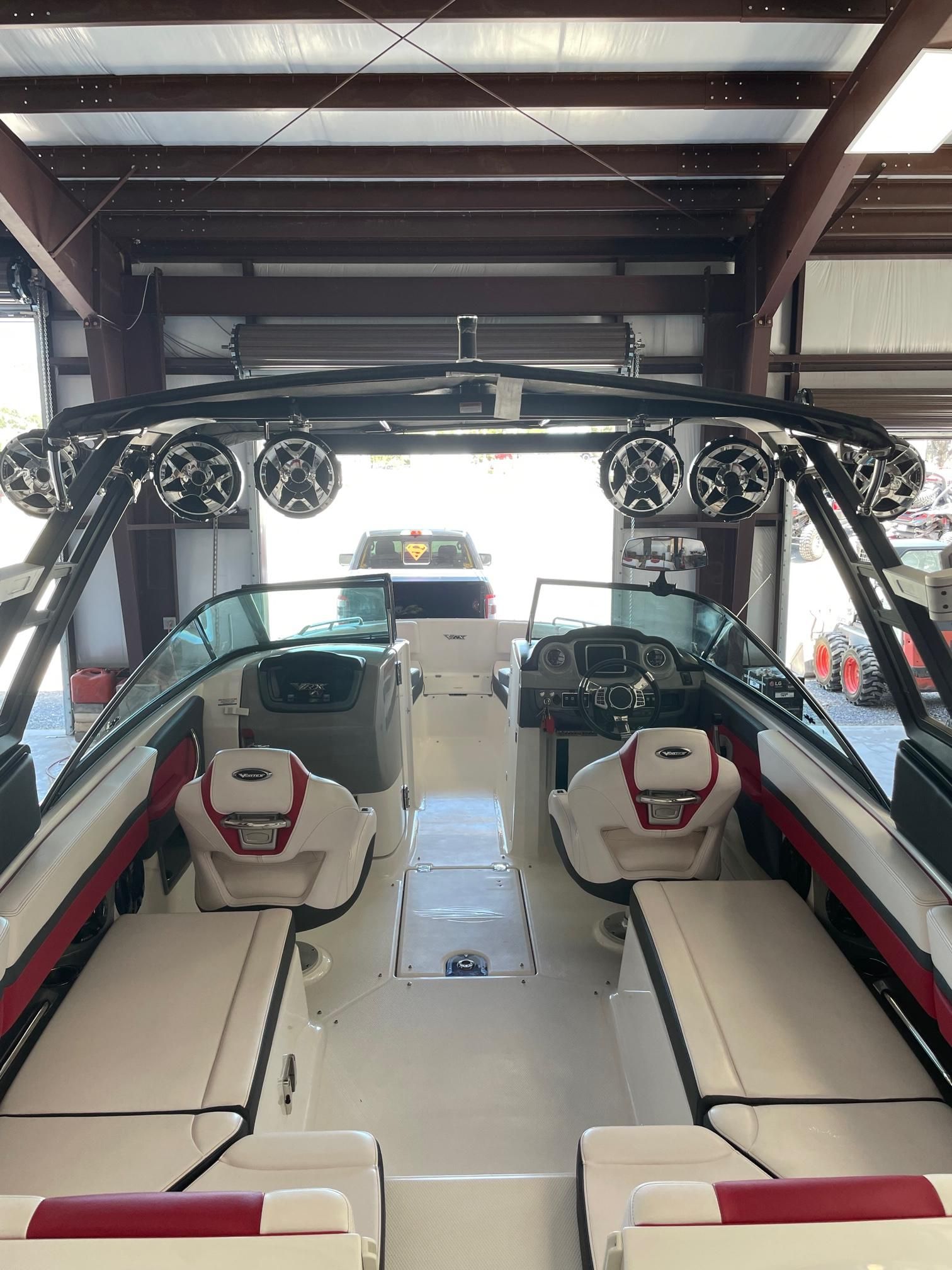 2019 Chaparral VRX2430 - 19