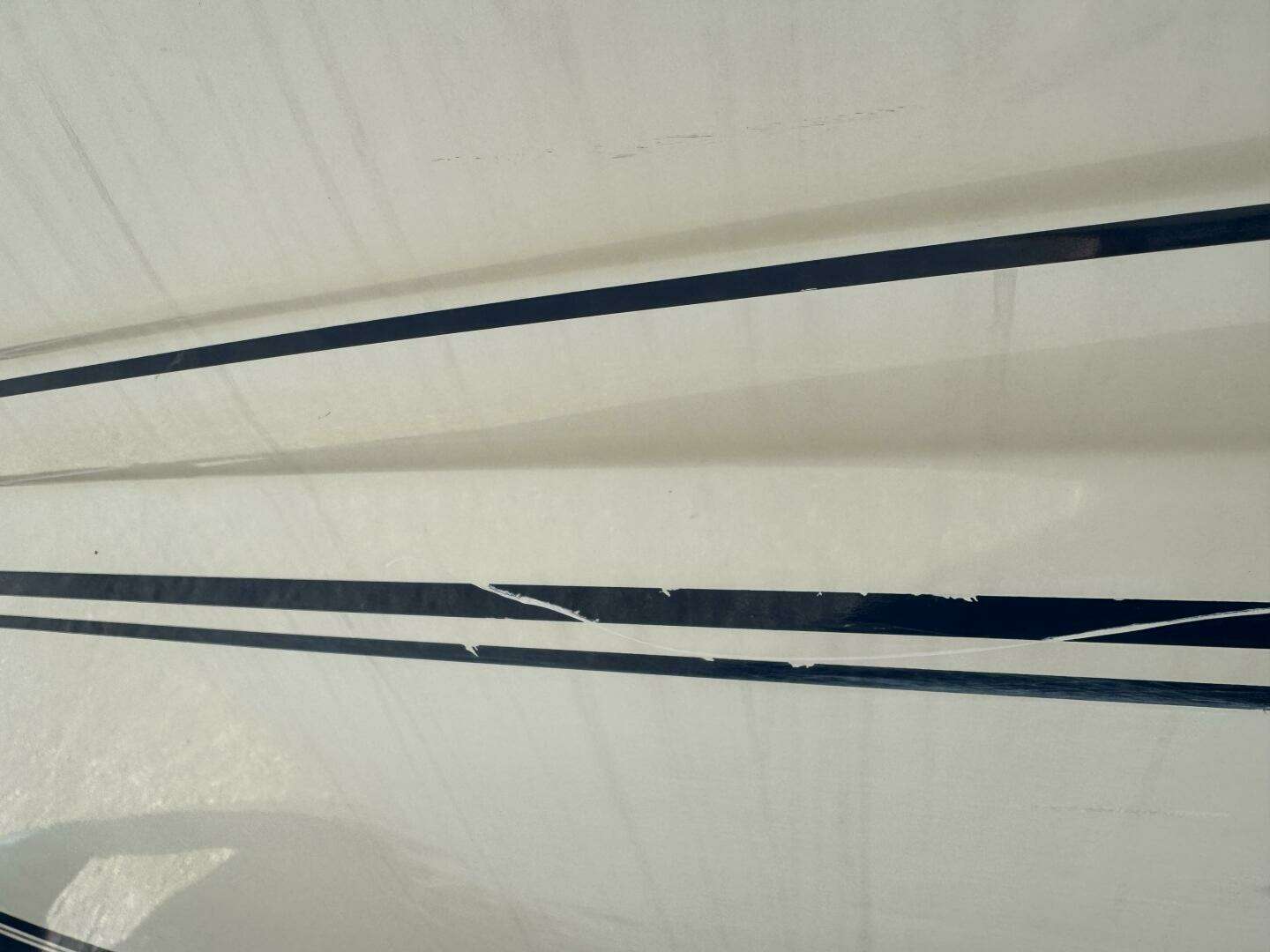 1999 Sea Ray 215 Express Cruiser - Image 122