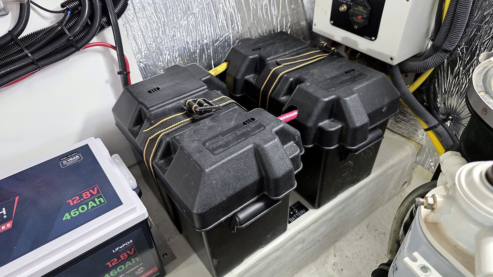 Start Battery Bank 1
