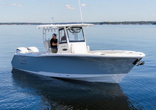 2026 Sea Hunt Gamefish 28 Coffin Box