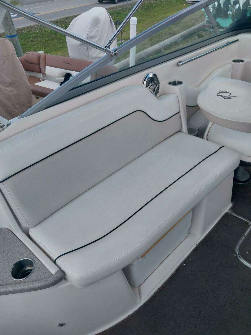 2009 Rinker 296 - Image 8