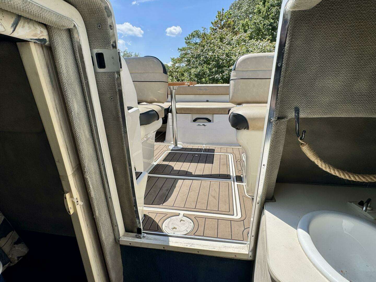 1999 Sea Ray 215 Express Cruiser - Image 60