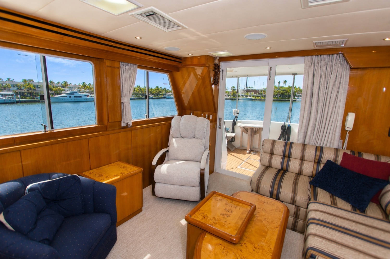 2003 Jefferson 57 Pilothouse - Image 41
