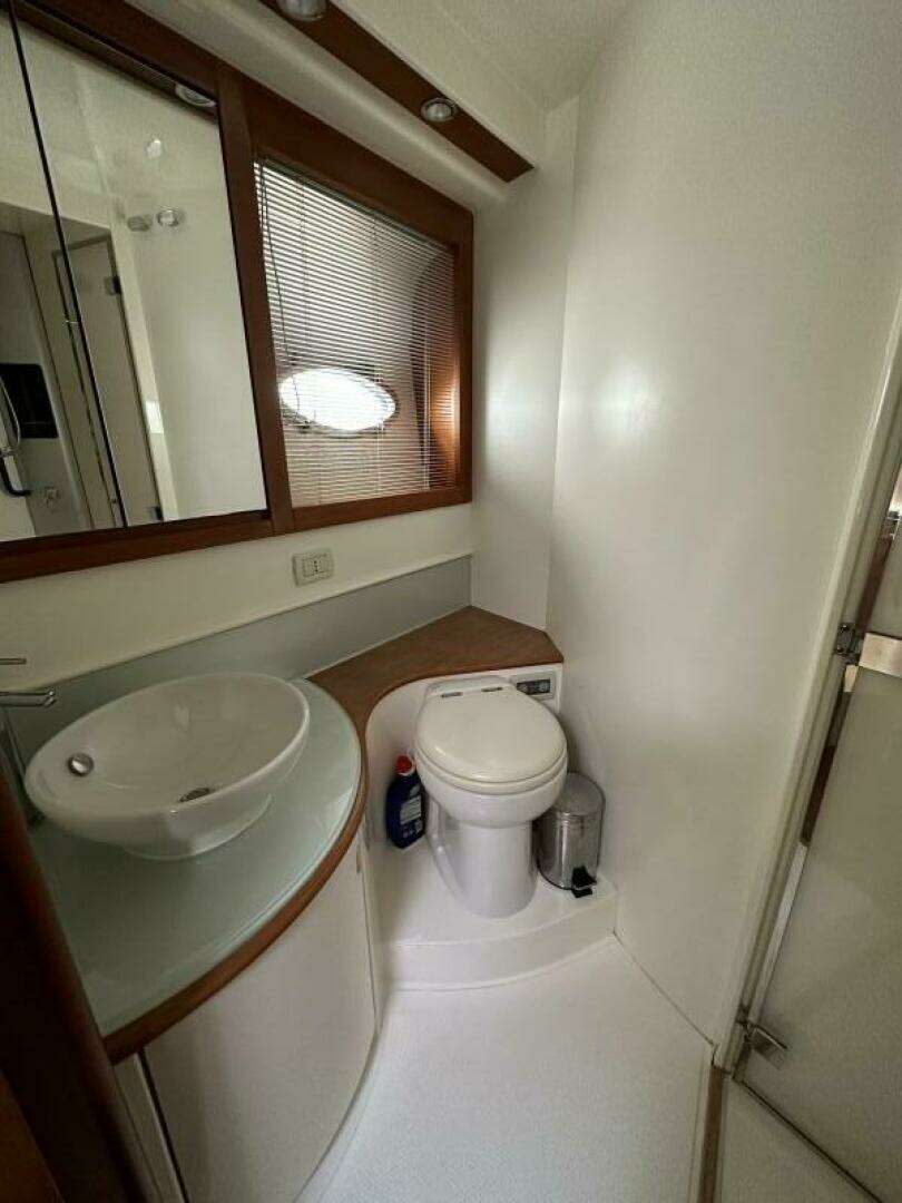 2007 Pershing Pershing 50 - Image 18