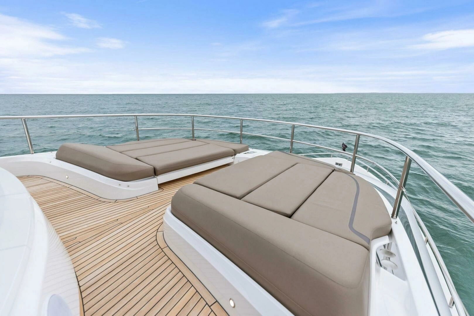 2024 Princess X80 - Image 16