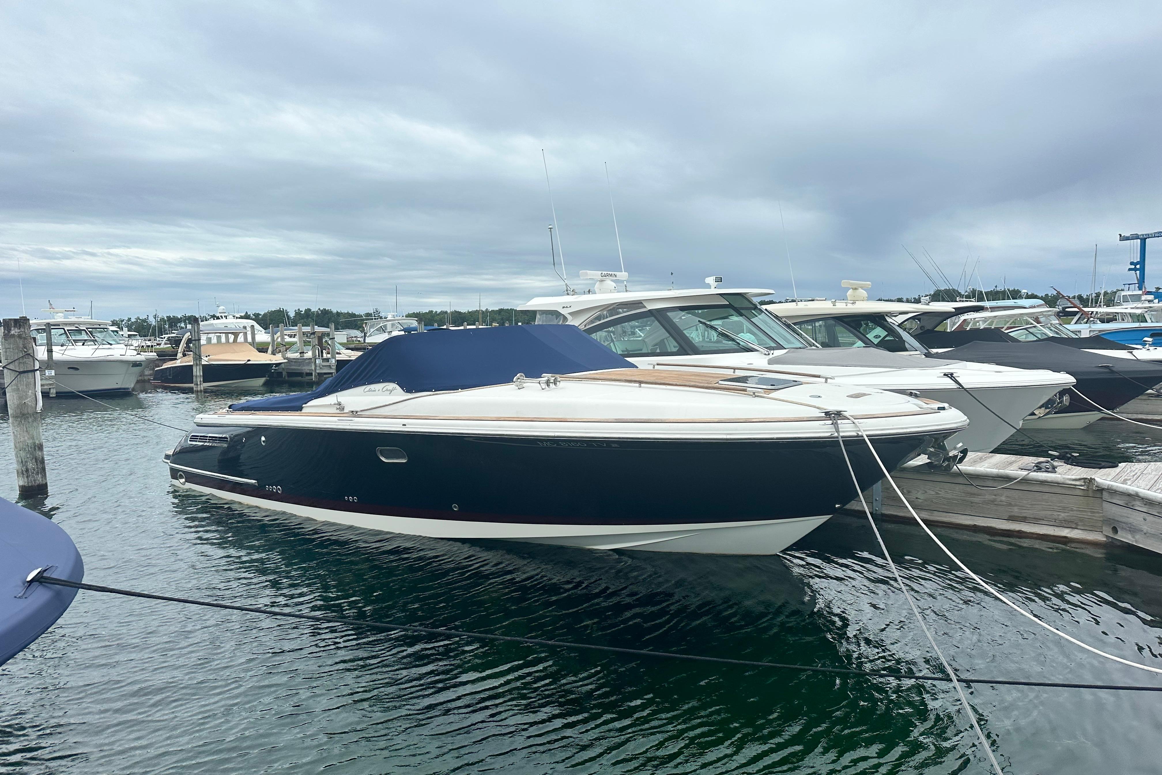 2007 Chris-Craft Corsair 33