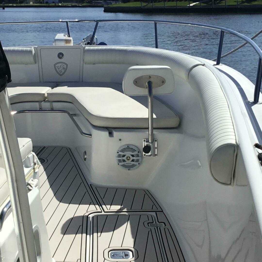 2004 Century 3200 Center Console - Image 8