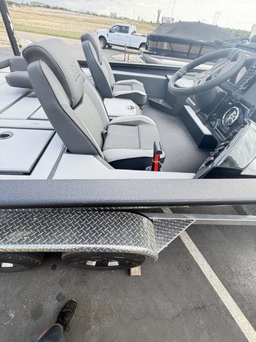 2026 Xpress H 20 BASS - 7