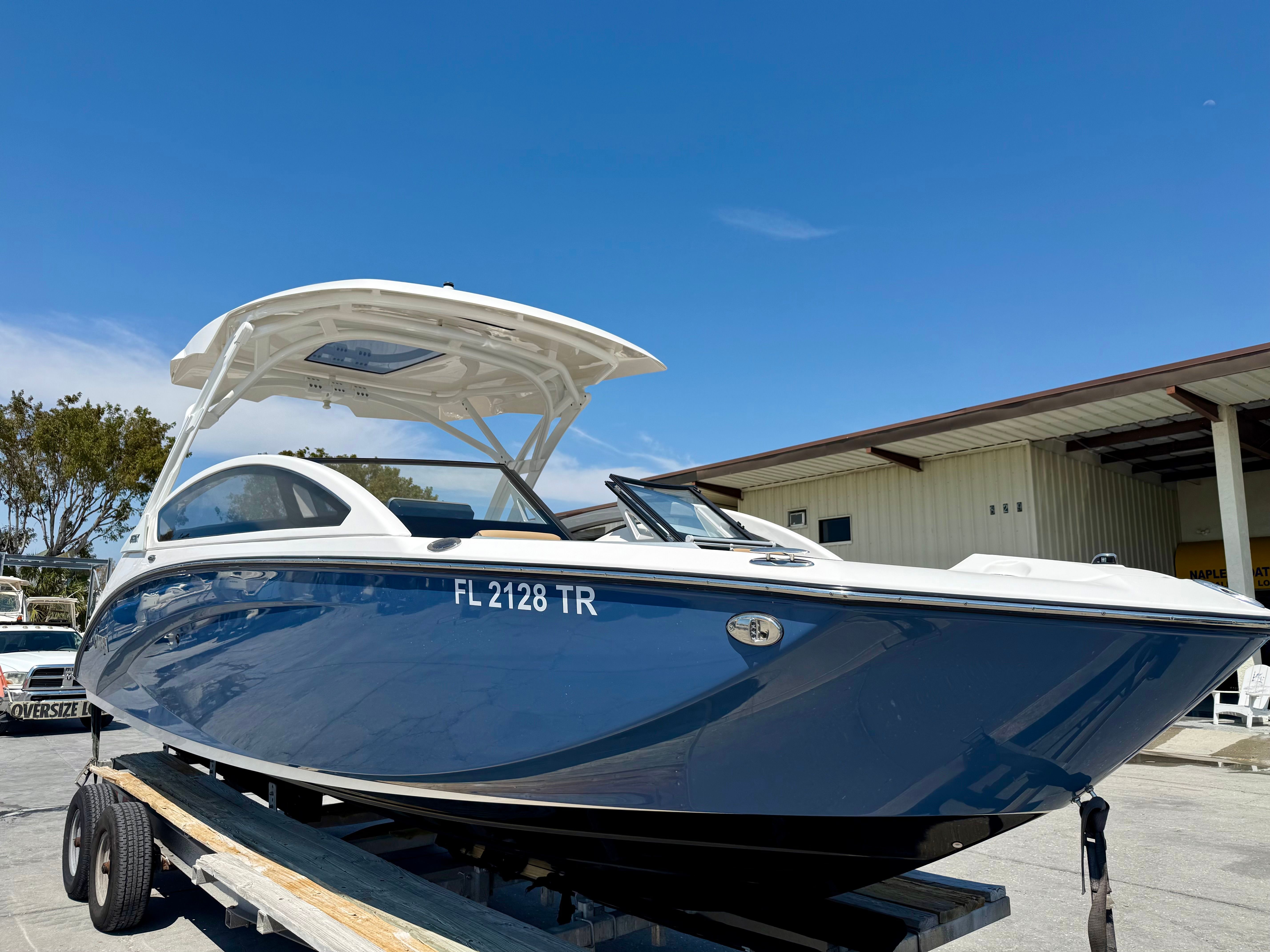2023 Yamaha Boats 275SDX