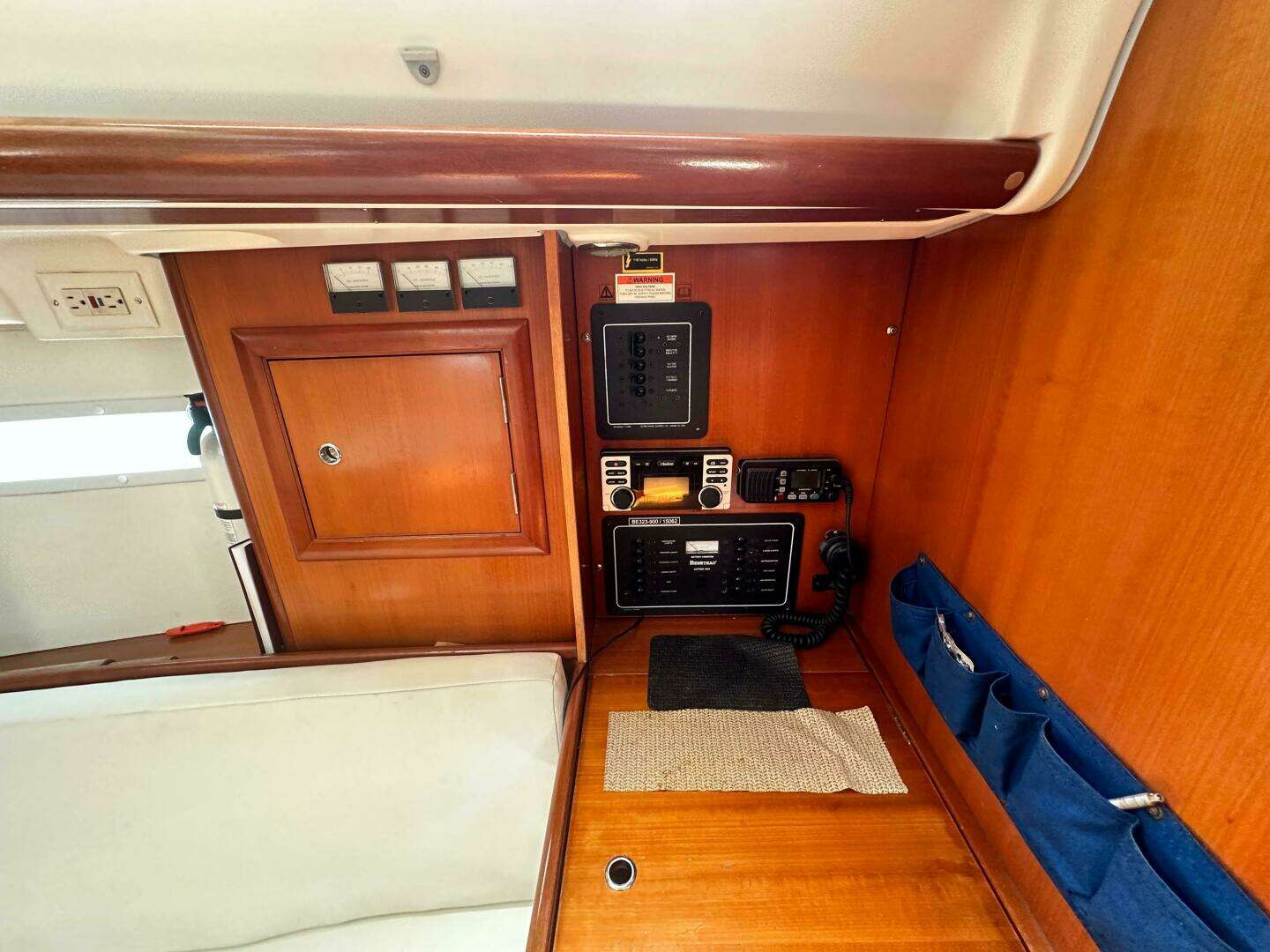 2007 Beneteau Oceanis Clipper 323 - Image 14