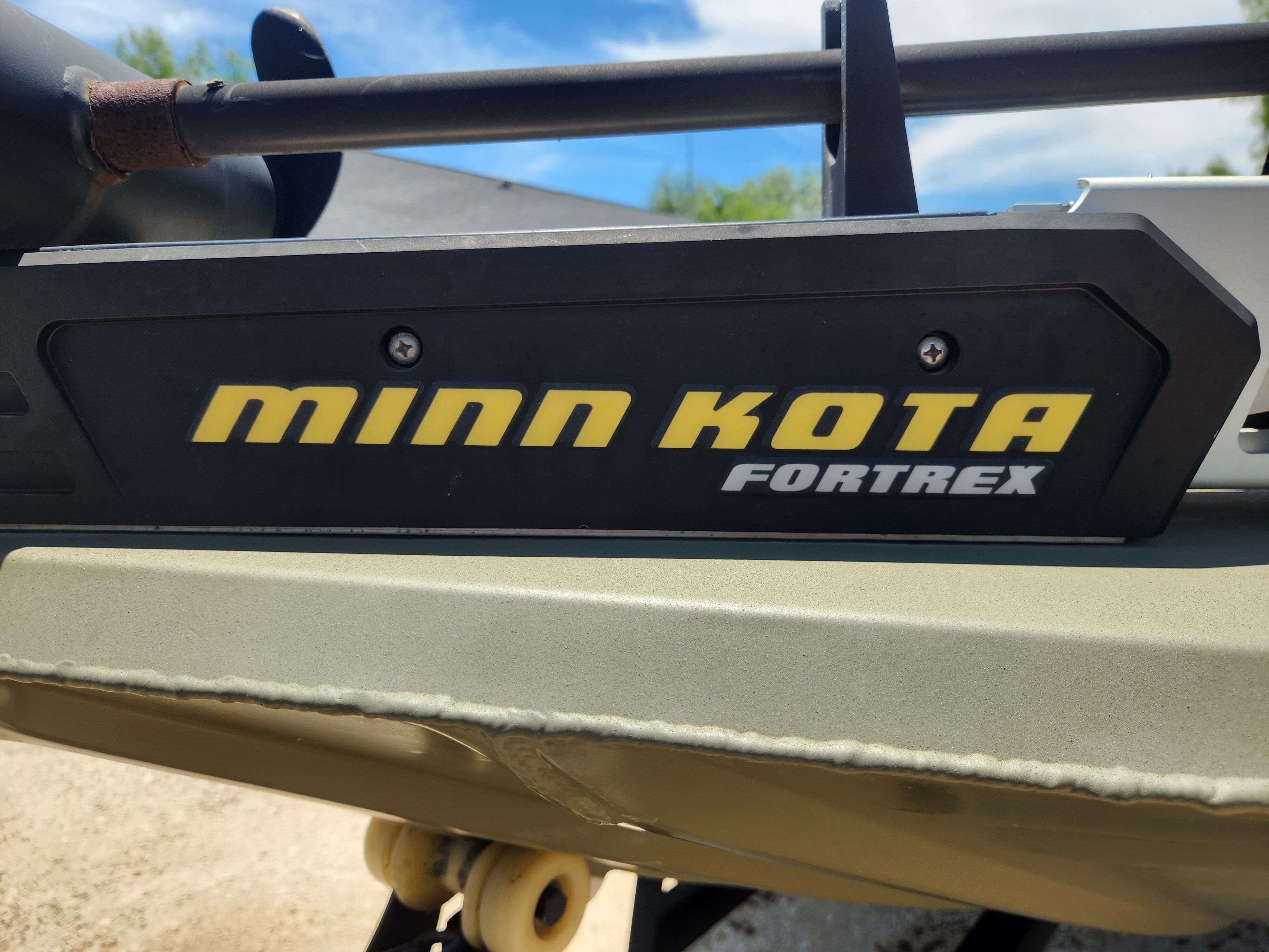 2019 Tracker Grizzly 2072 CC - 27