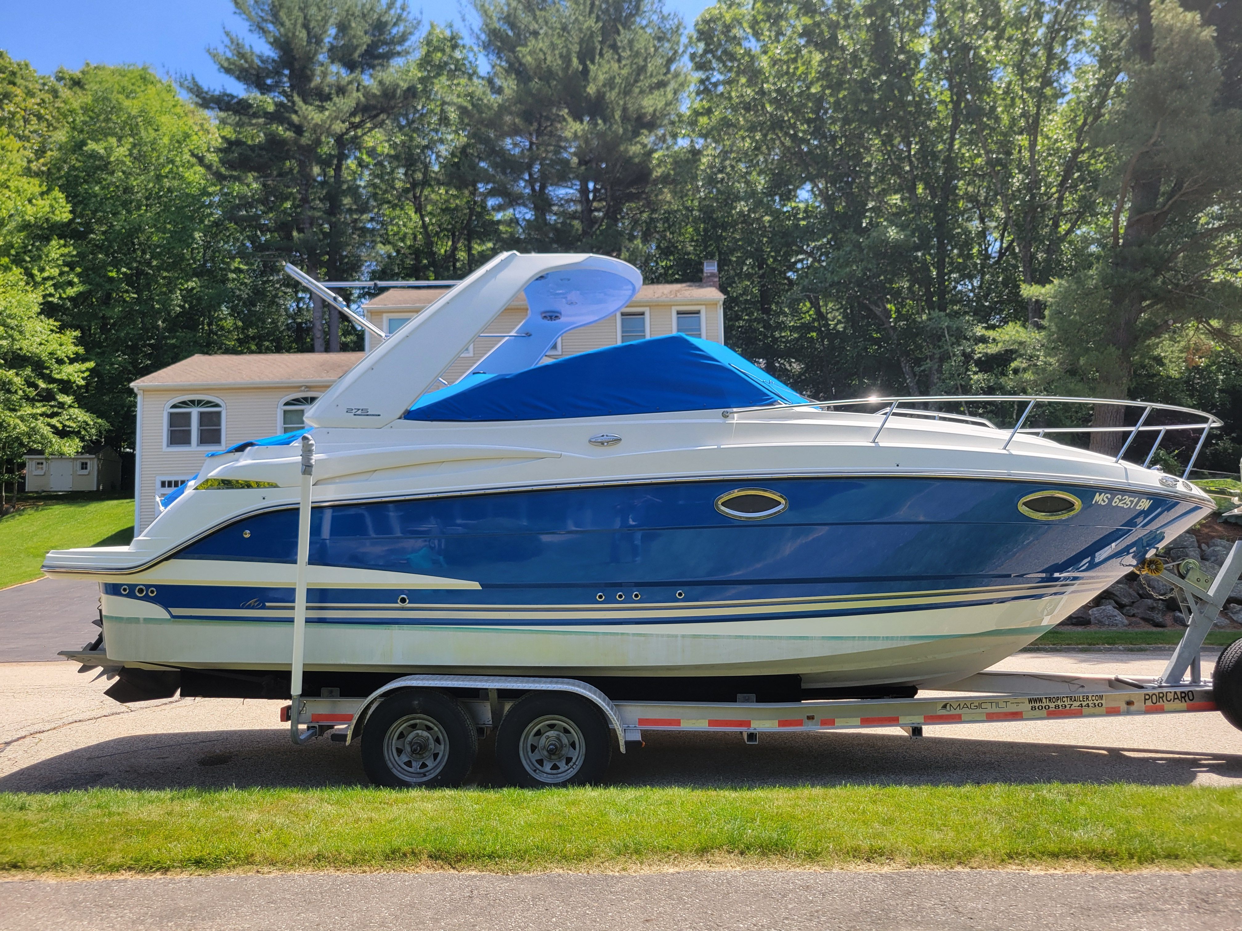 2018 Monterey 275 Sport Yacht