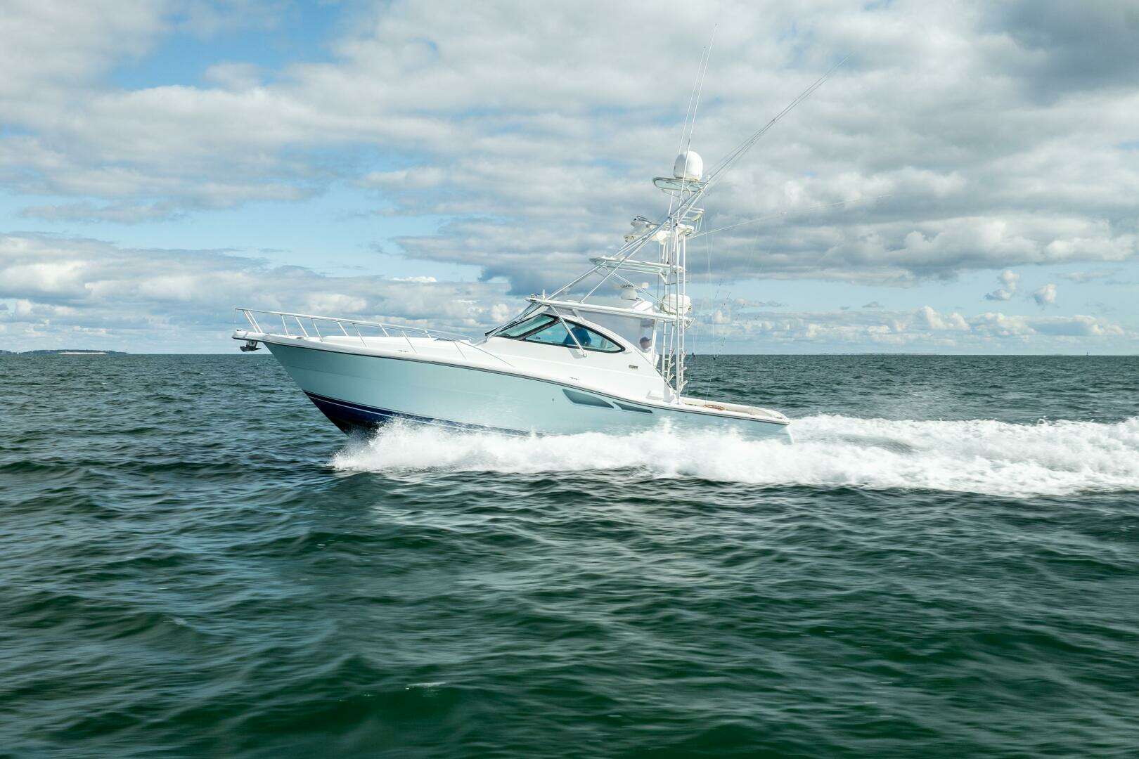 2007 Tiara Yachts 4200 Open - Image 10