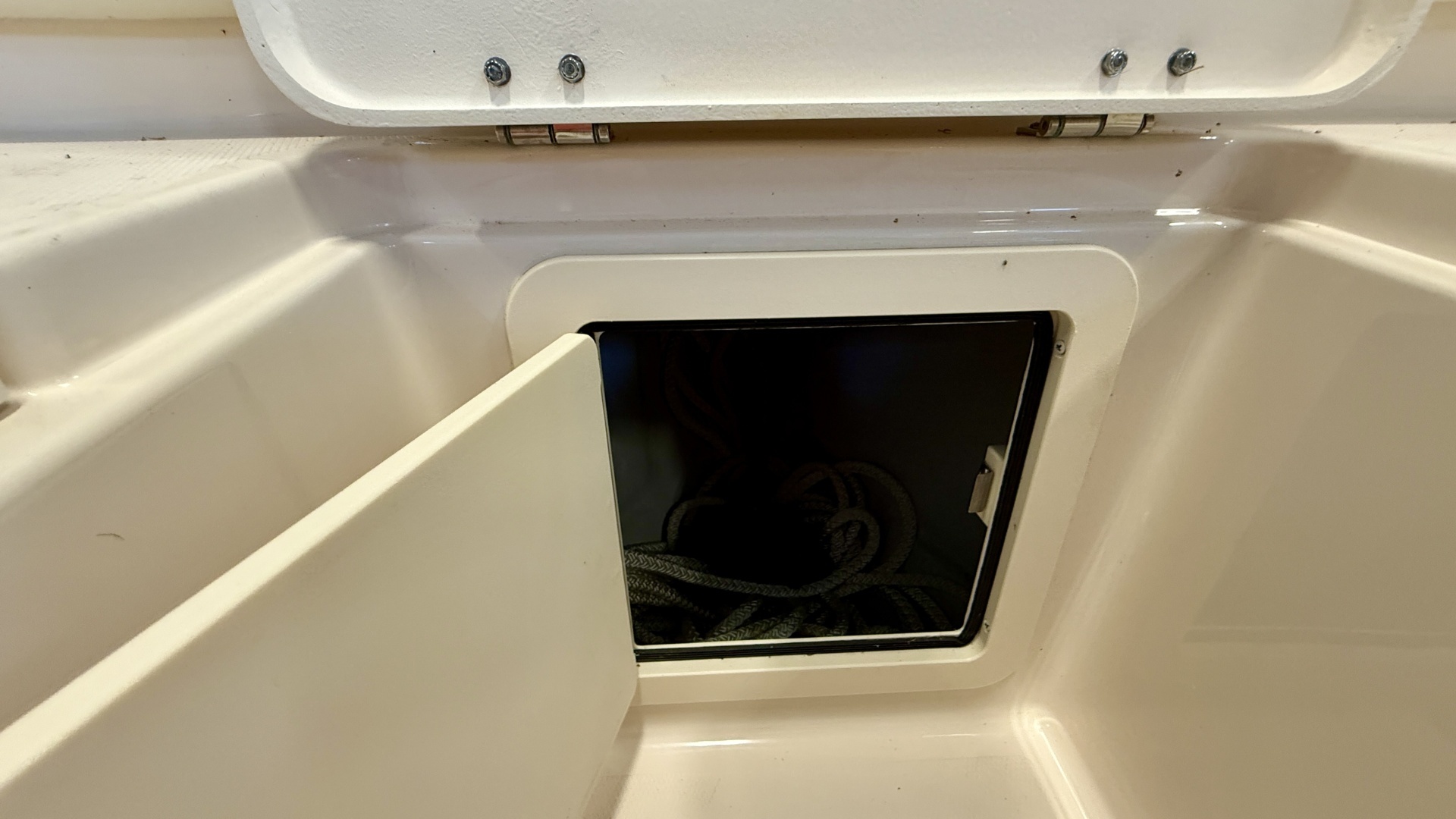 2023 Grady-White Freedom 285 - Image 47