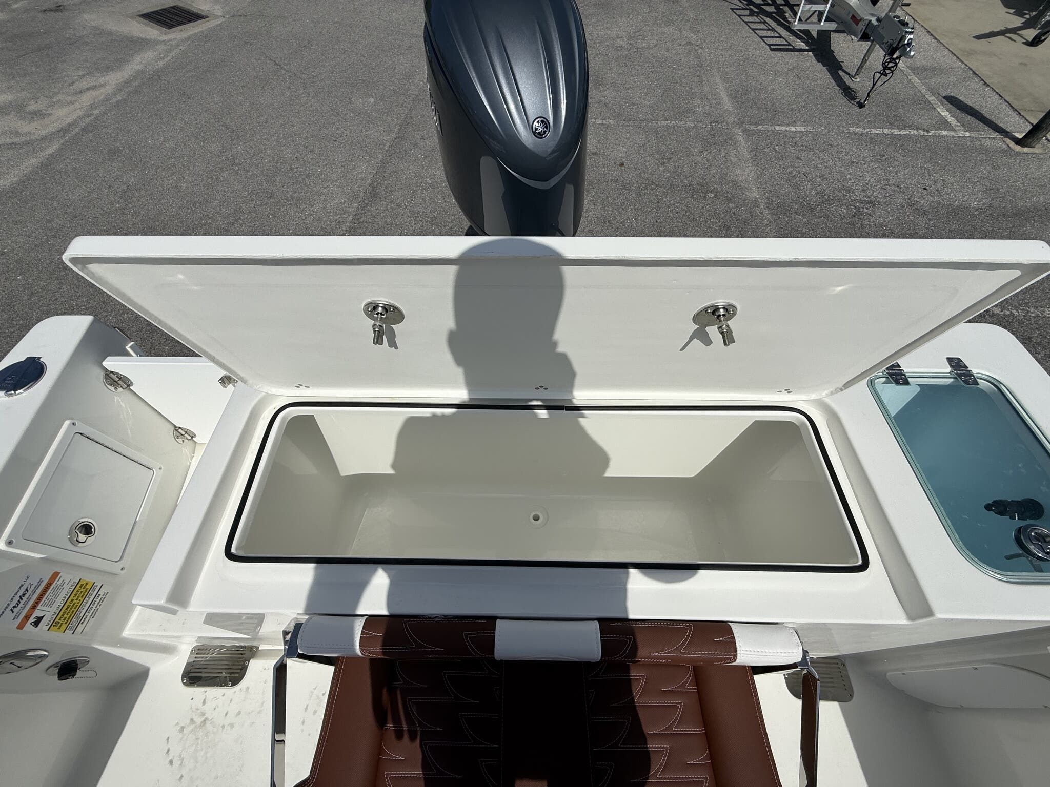 2026 Parker 227 Explorer WITH AC AND SEAKEEPER RIDE - 10