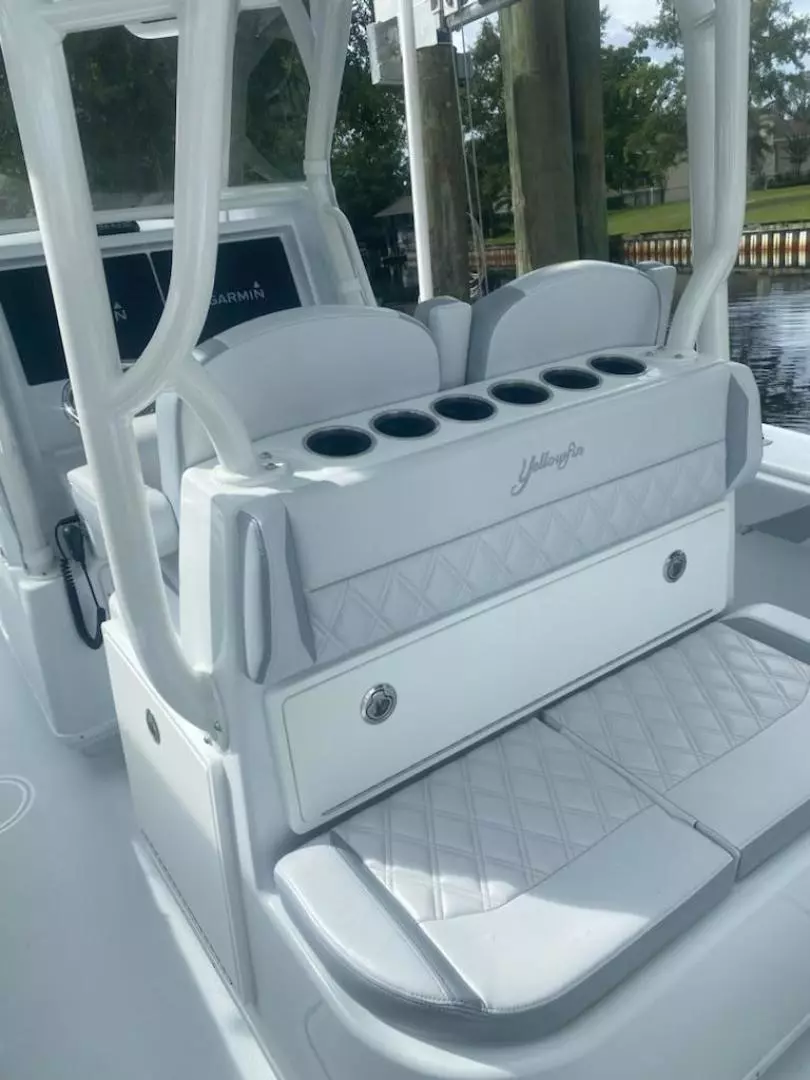 2022 Yellowfin Center Console - Image 6