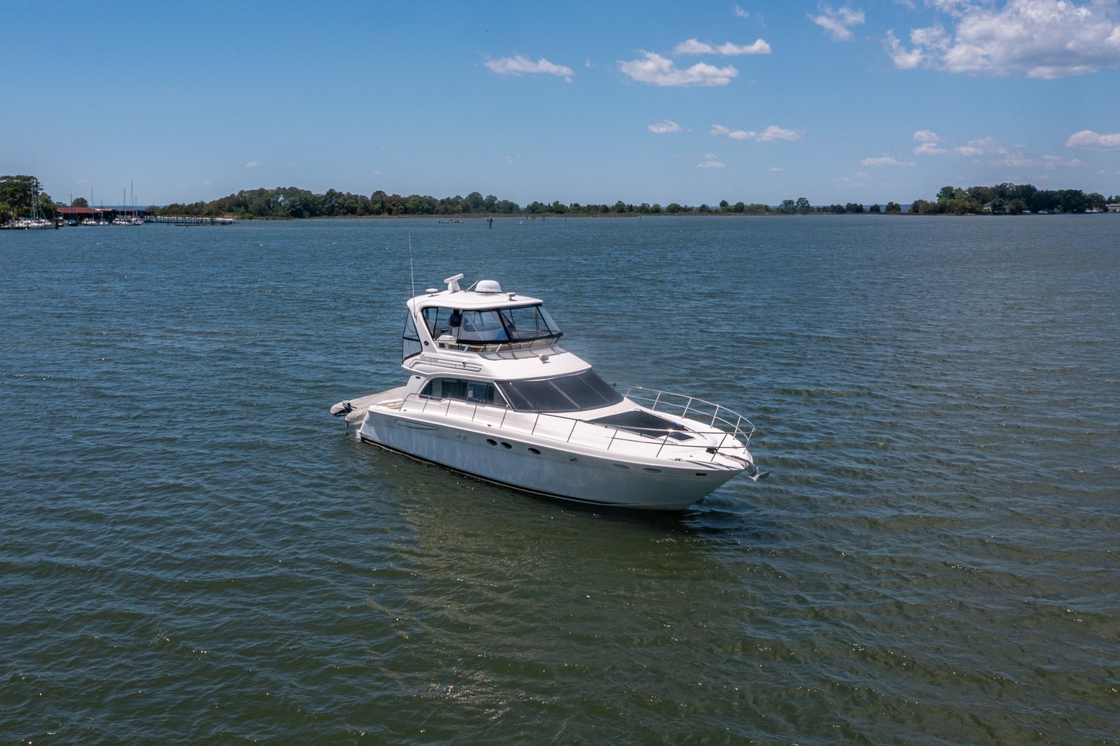 2004 Sea Ray 480 Sedan Bridge - Image 2