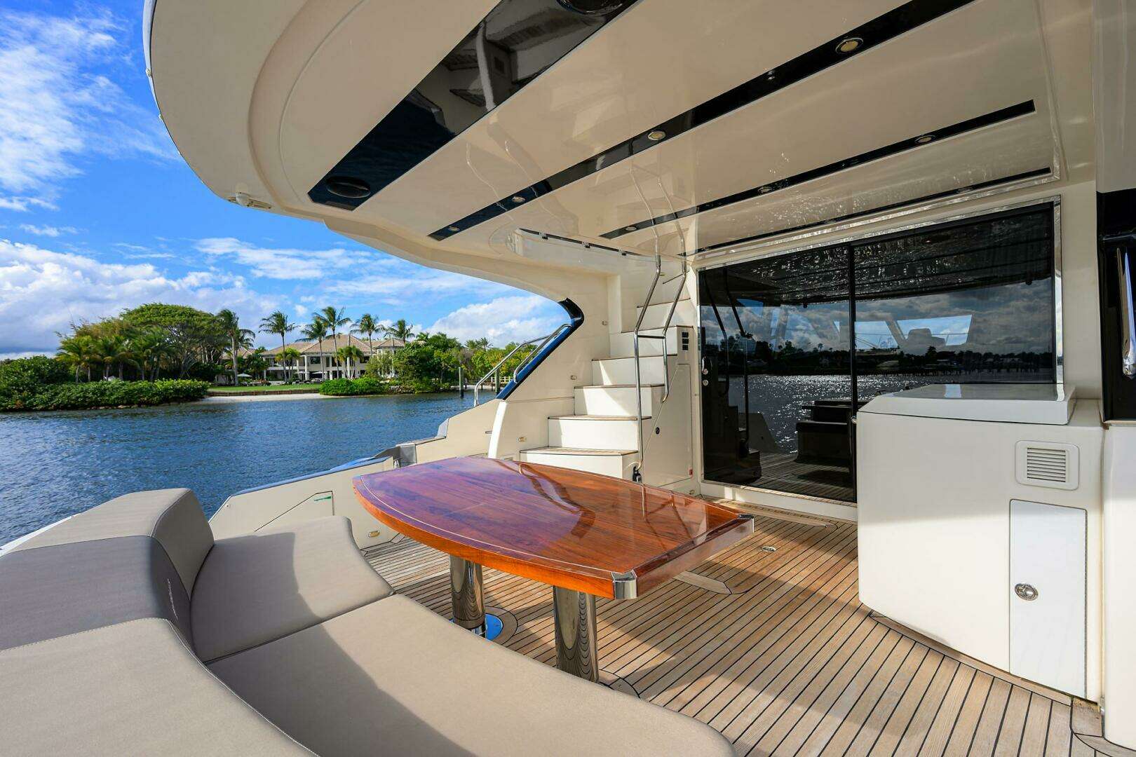 2016 Marquis 660 Sport Yacht - Image 33