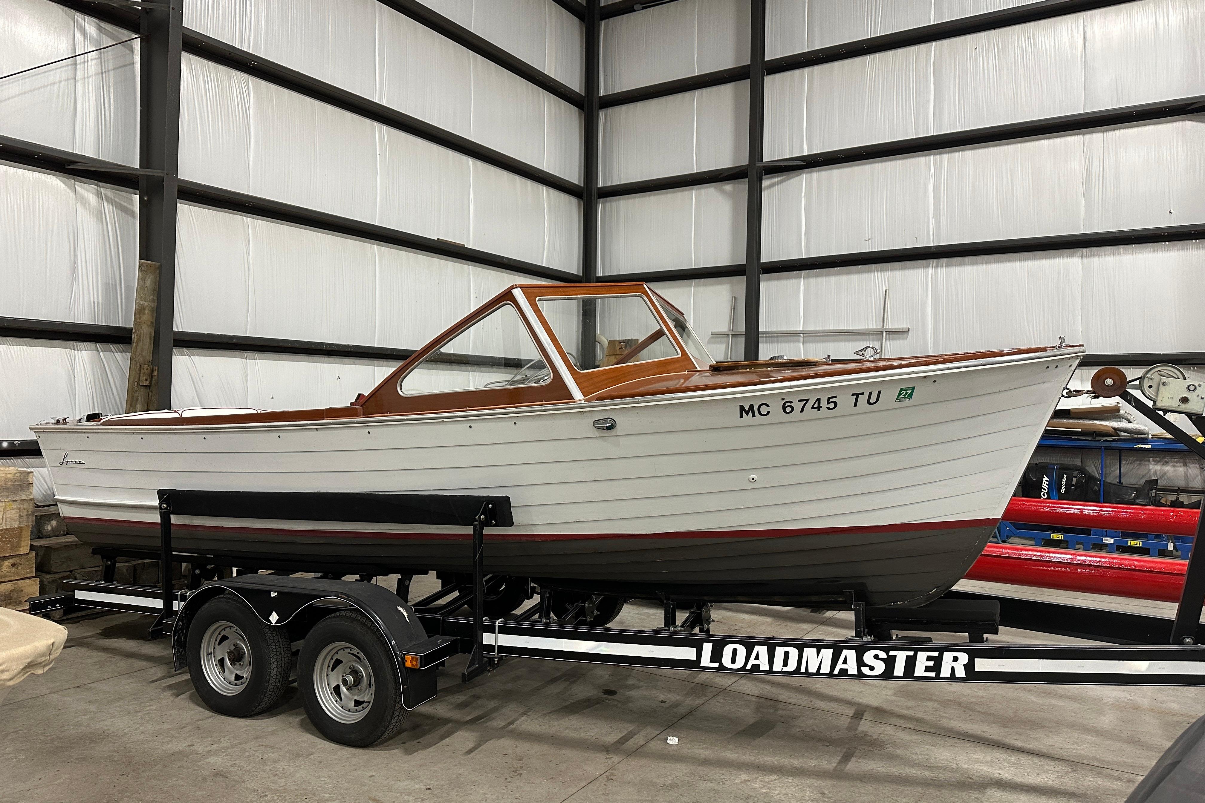 1961 Lyman 21 Runabout