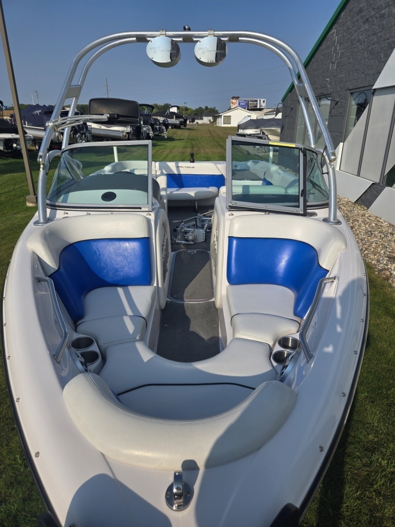 2008 Nautique Crossover 211 - Image 4