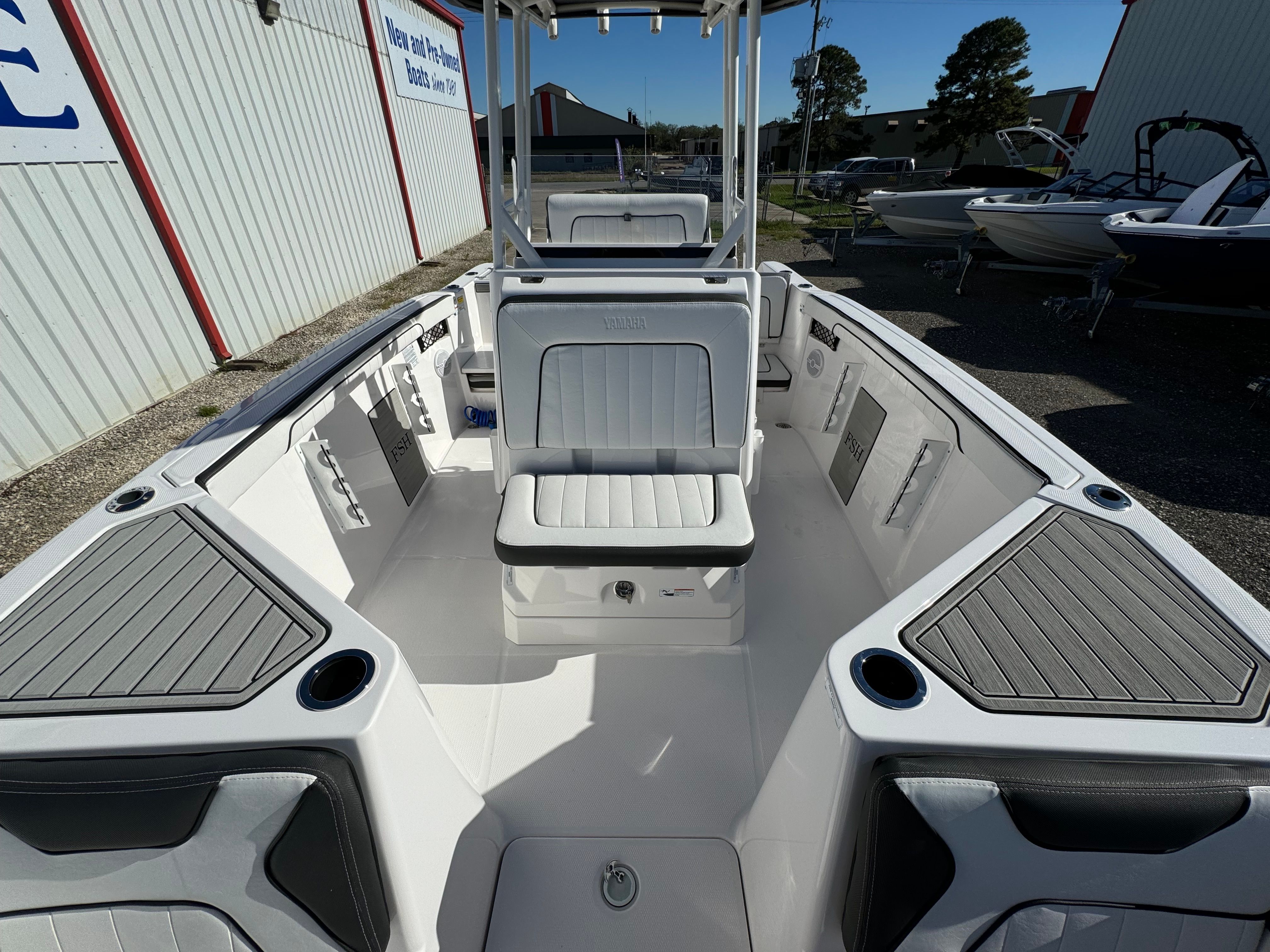 2025 YAMAHA 222 FSH SPORT - Image 30
