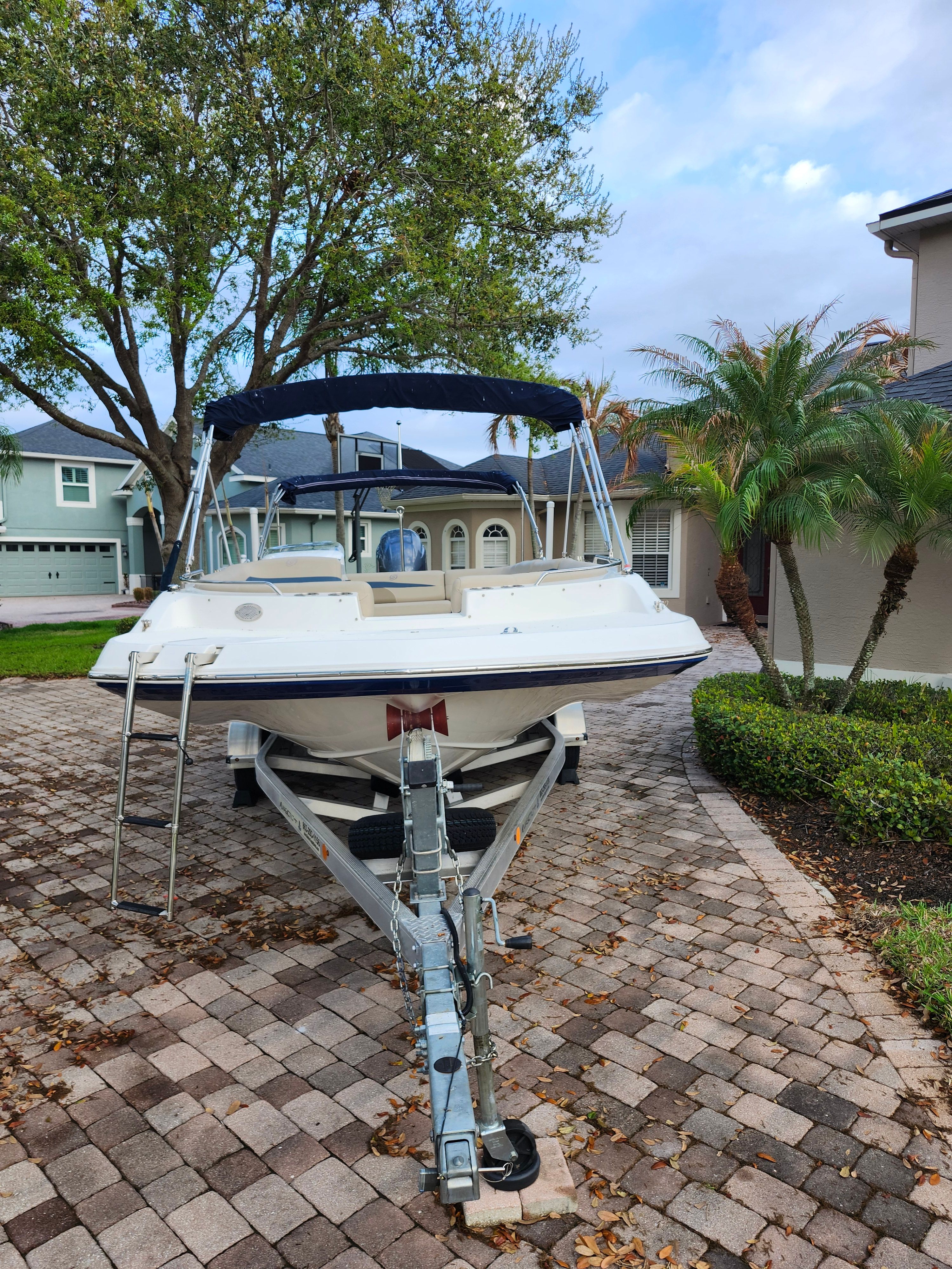 2021 Hurricane SunDeck 201 OB - 26