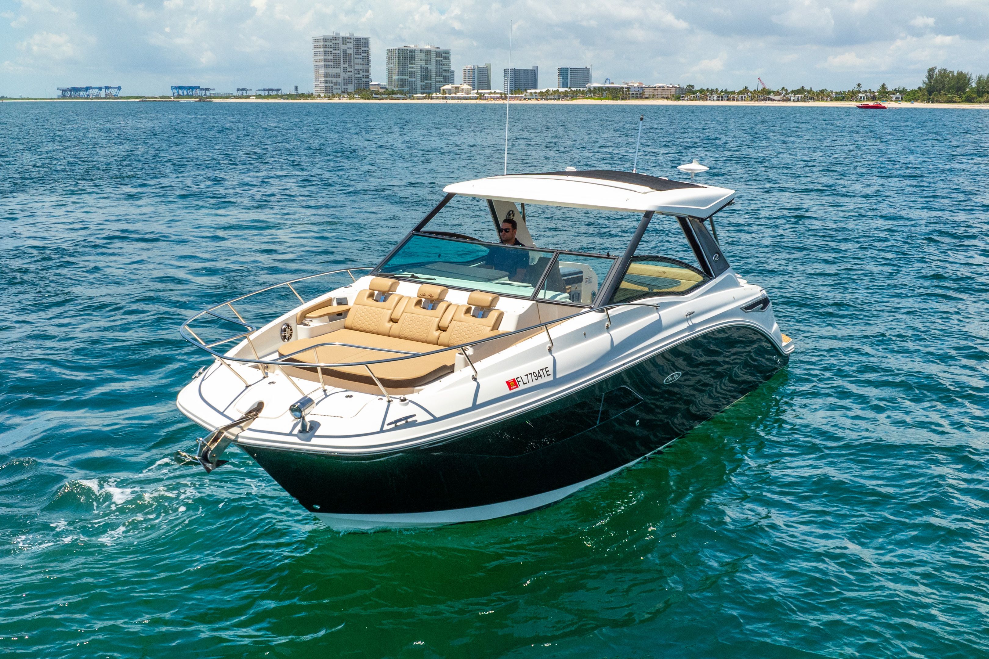 2020 Sea Ray Sundancer 320 - 2