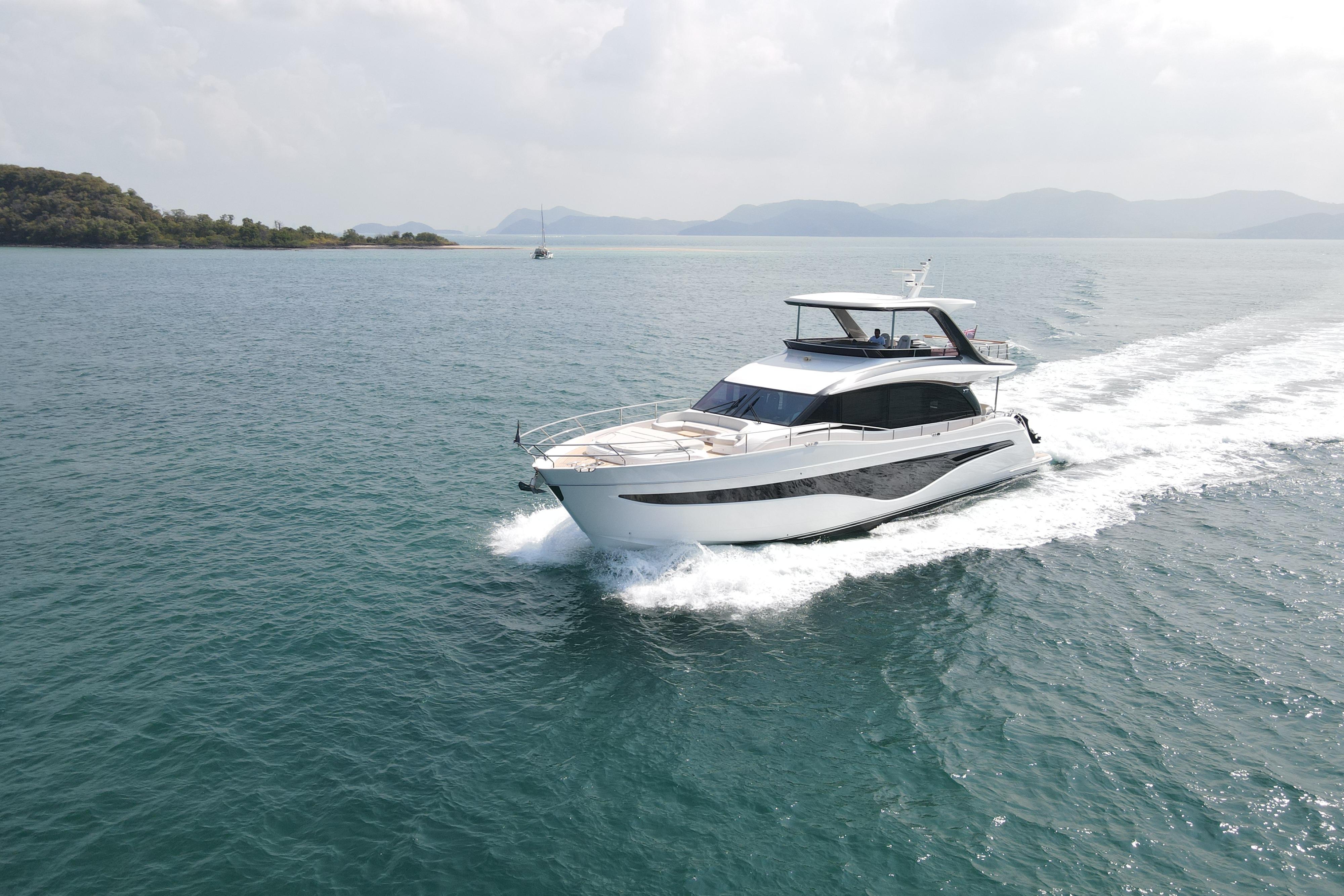 2023 Princess Y72