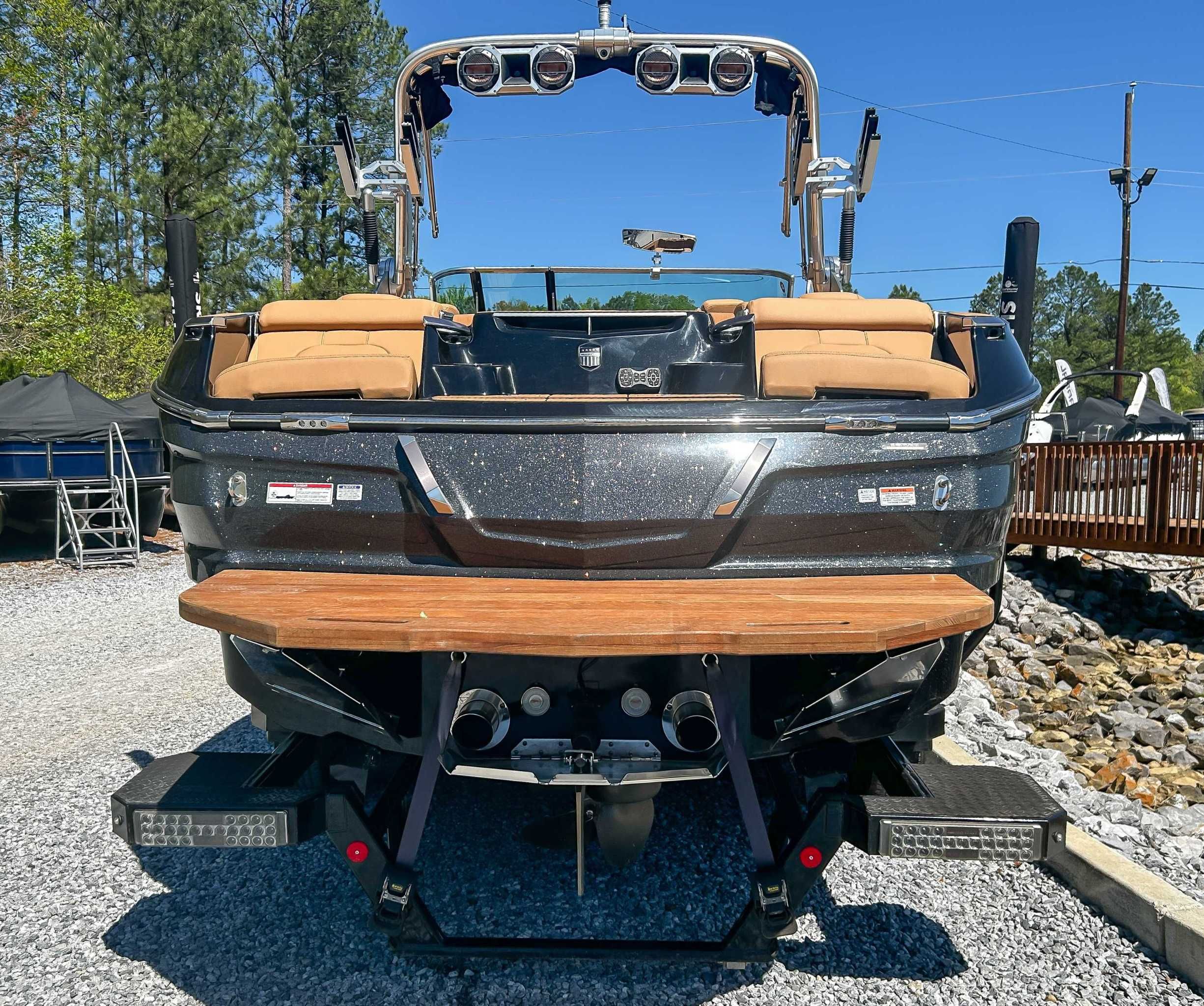 2021 MasterCraft X26 - 9