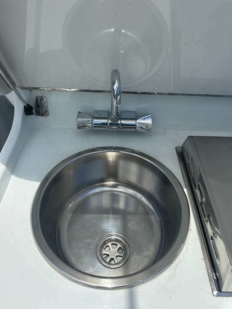 2014 Yellowfin 42 Offshore - Image 13