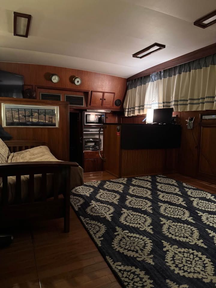 1979 Hatteras 43 DCMY - 16
