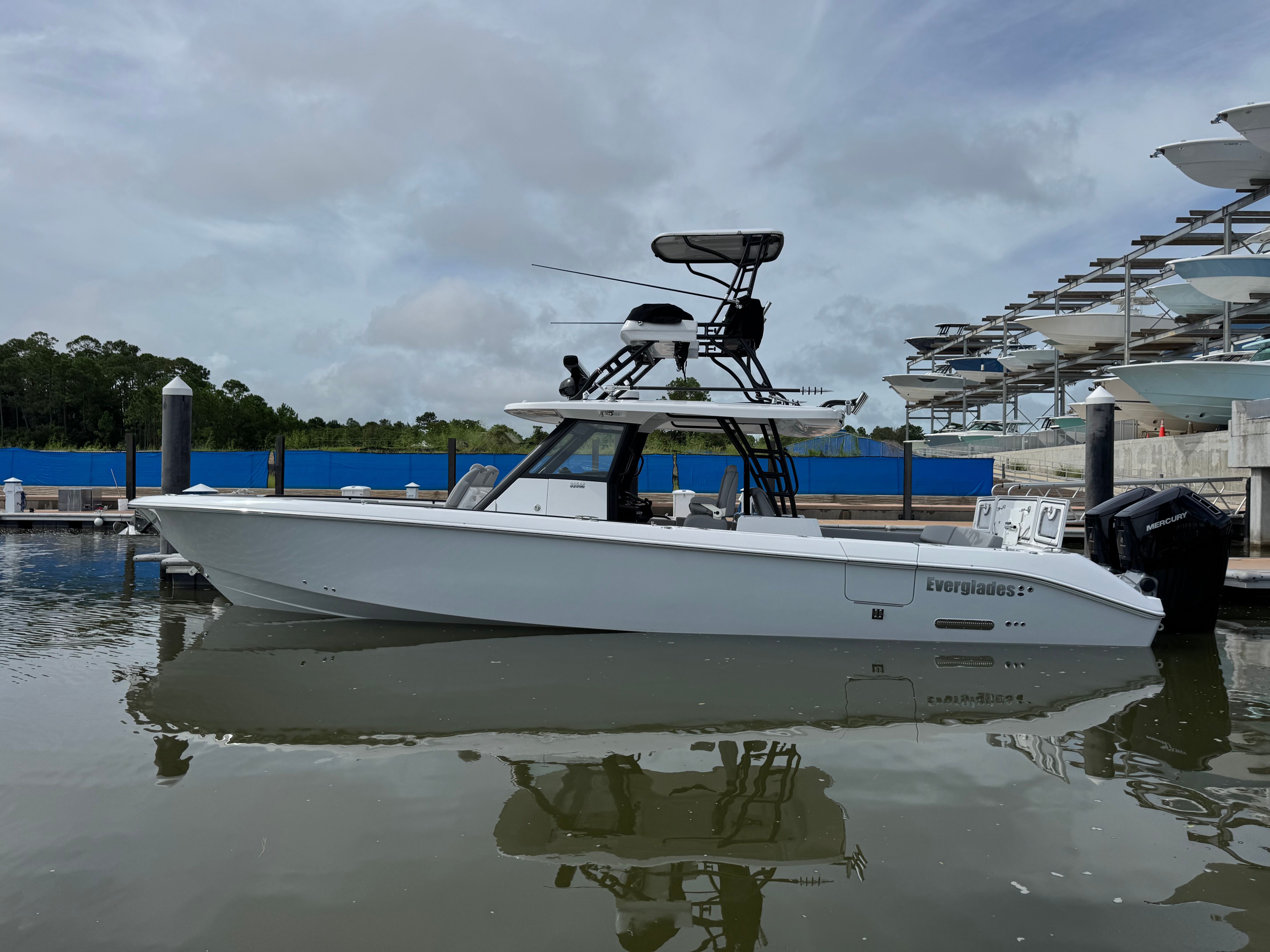 2026 Everglades 395 Center Console