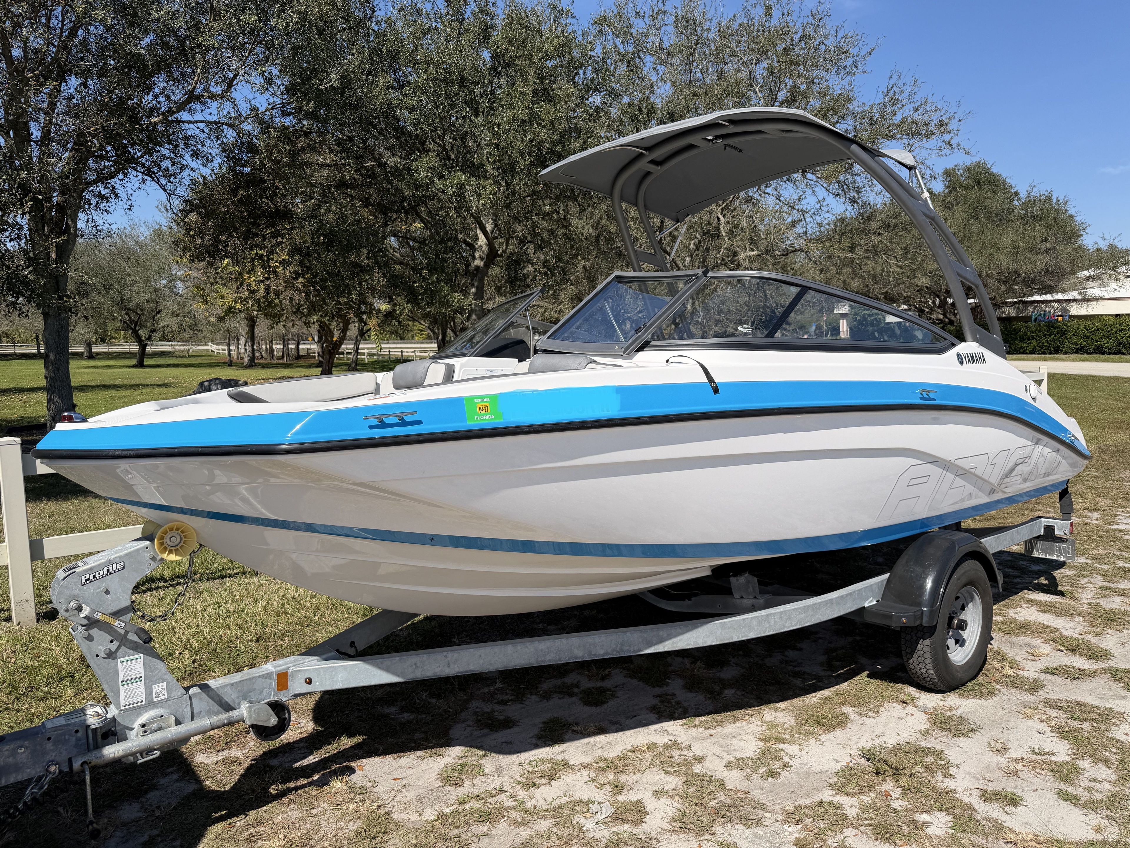 2022 Yamaha Boats AR190 - 3