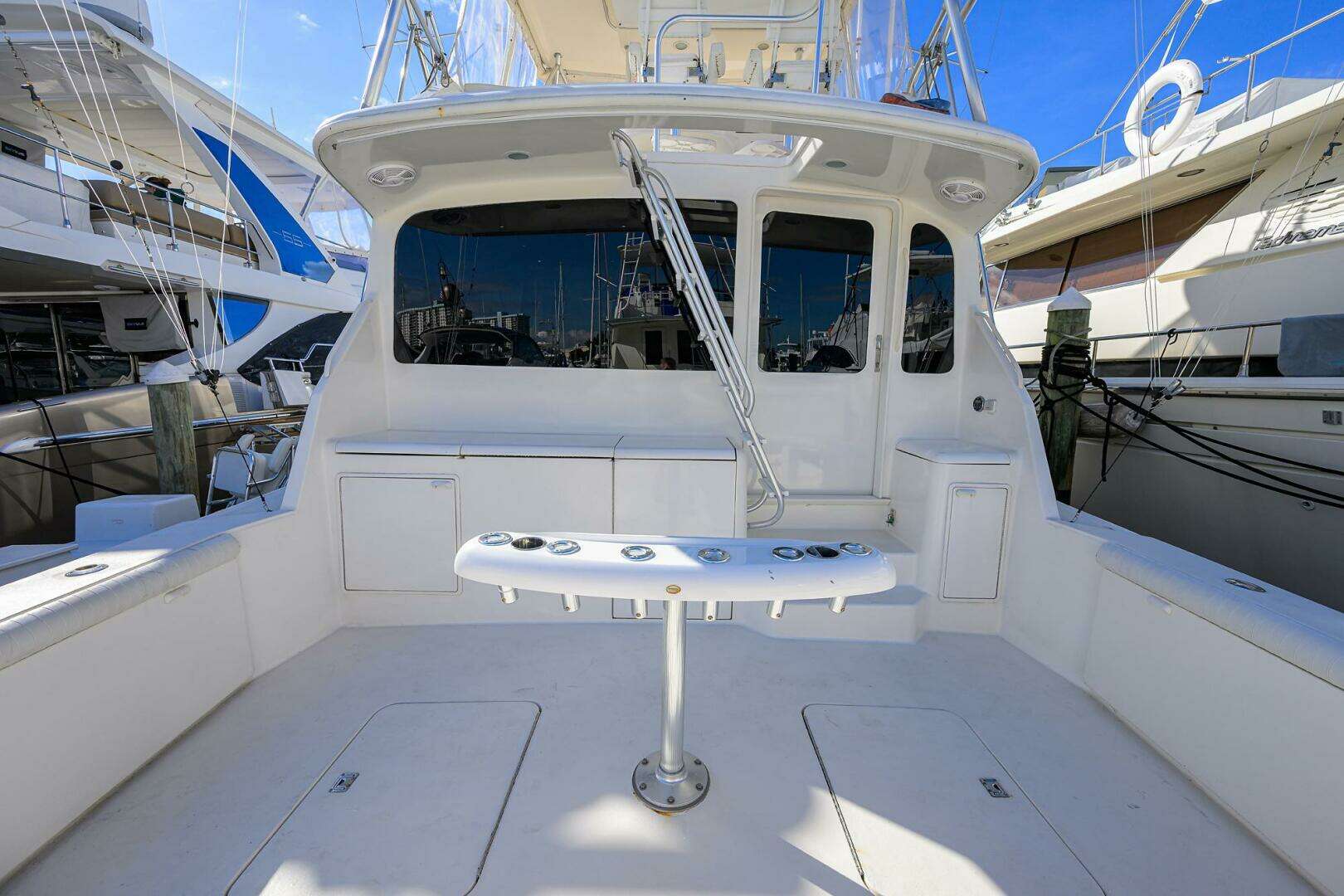 2001 Ocean Yachts 56 Super Sport - Image 4