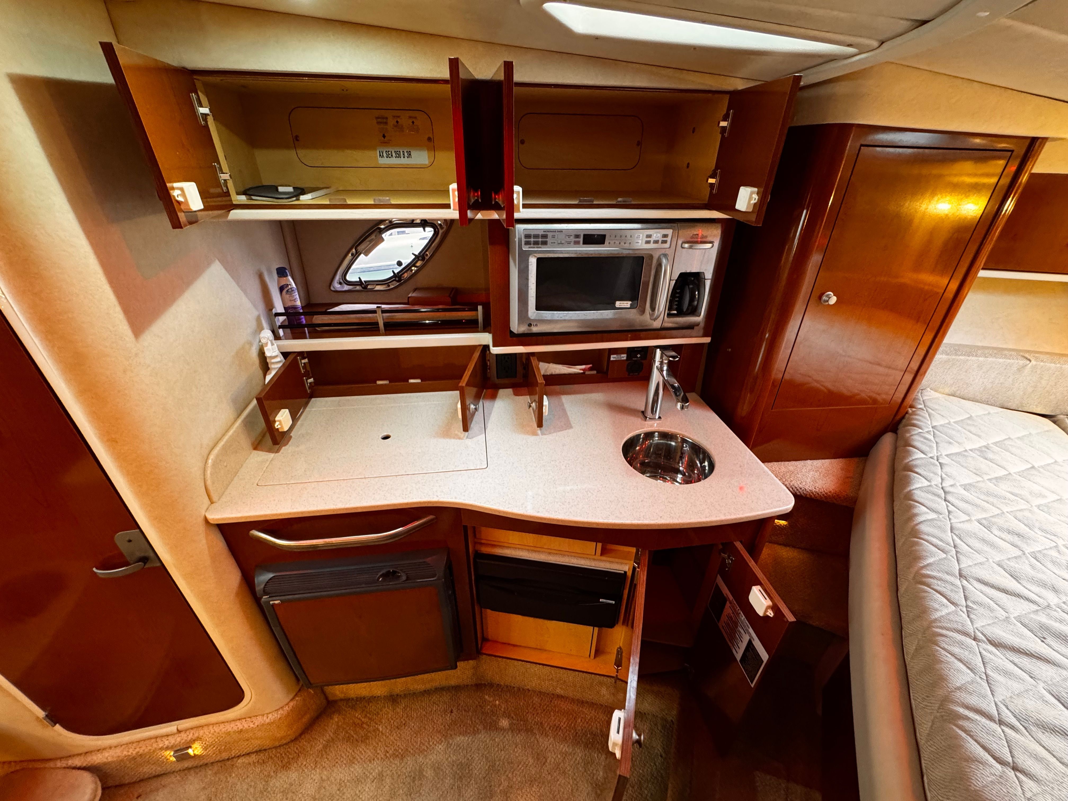 2008 Sea Ray Sundancer 310 - 34