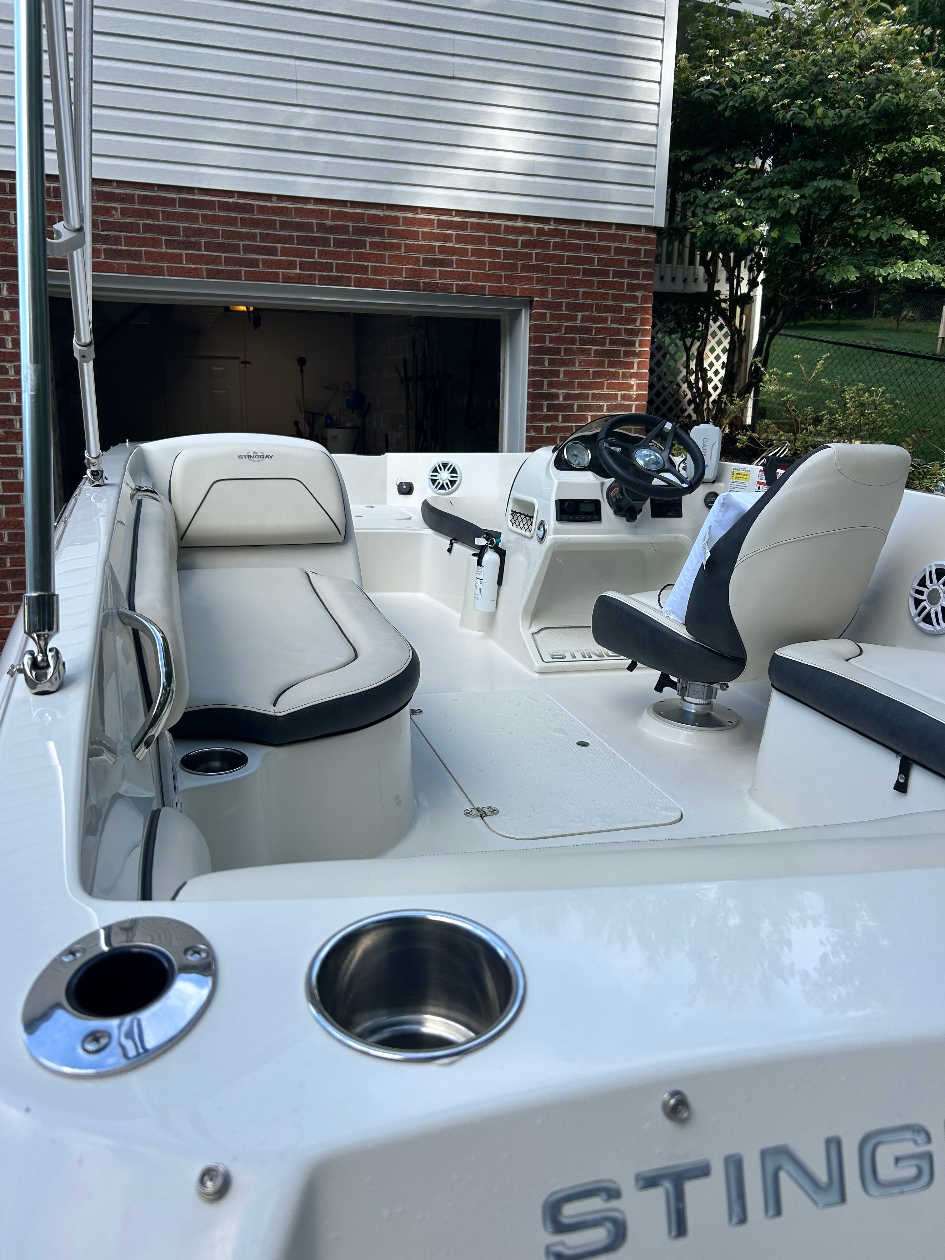 2023 Stingray 182 SC - 4