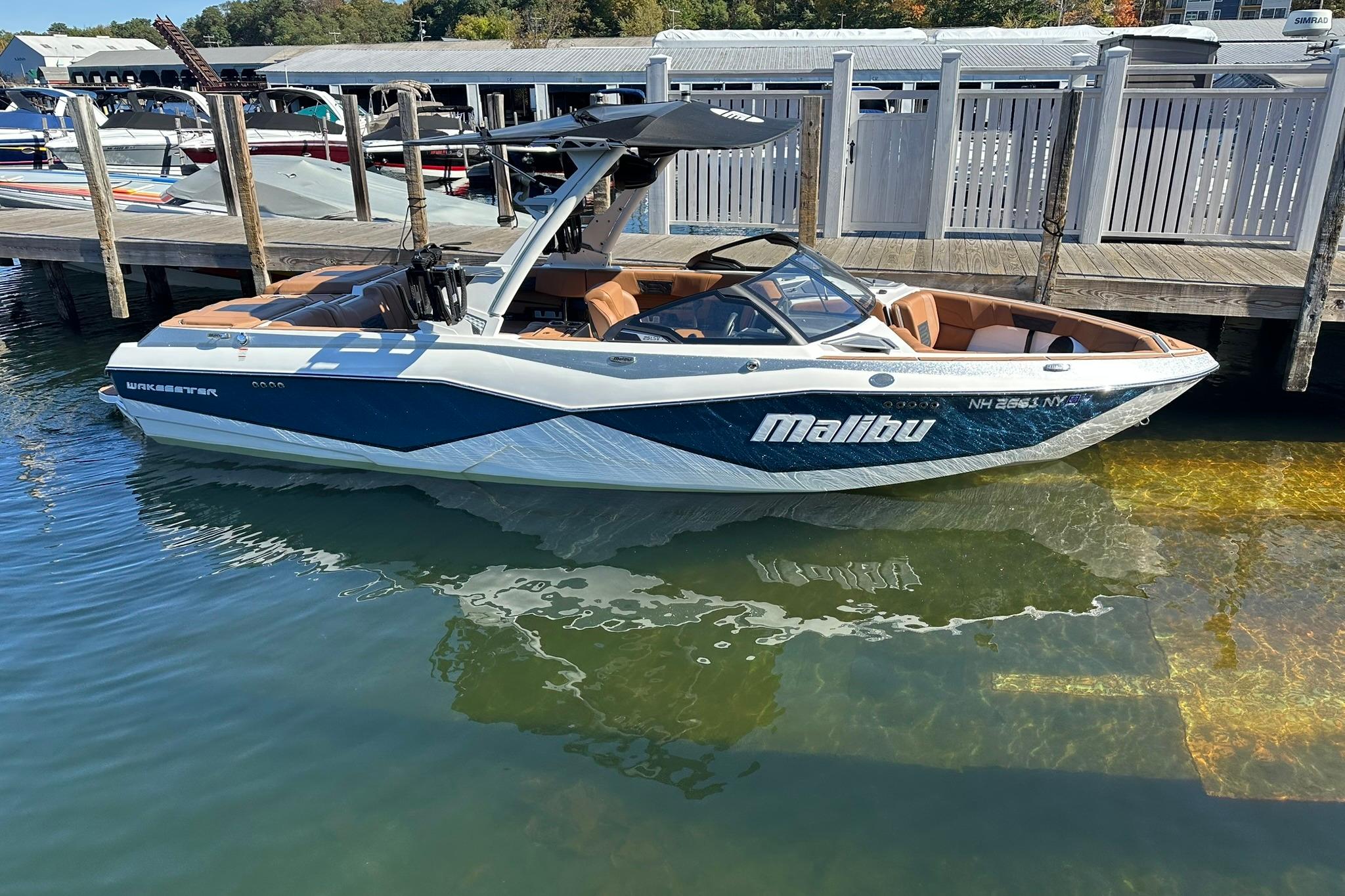 2024 Malibu Wakesetter 25 LSV
