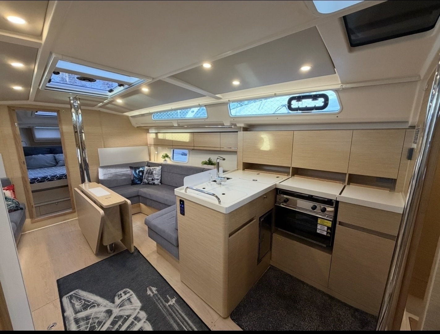 2022 Hanse 418 - Image 26