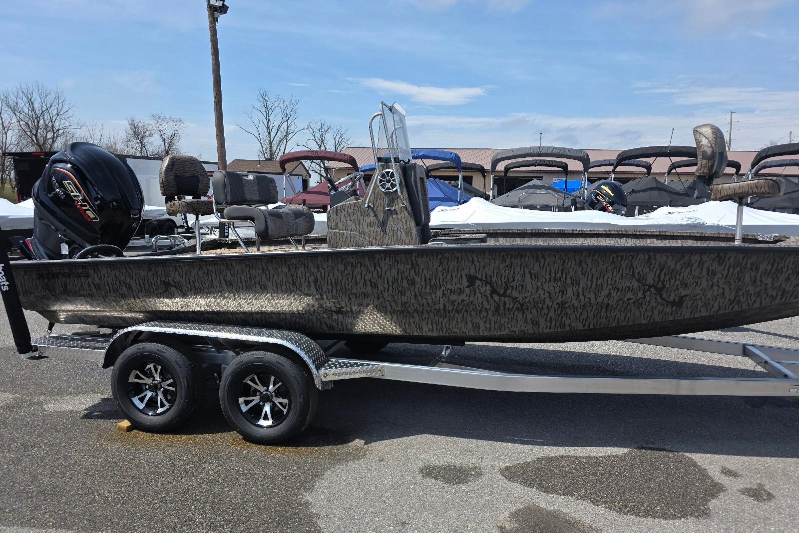 2026 Xpress H22B Bay