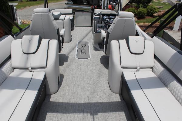 2025 Tahoe Pontoon Cascade Quad Lounger interior with luxurious seating and modern design.