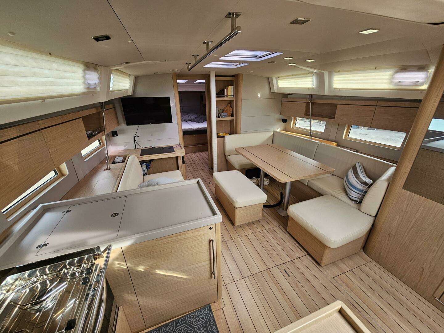 2019 Beneteau Oceanis 46.1 - Image 15