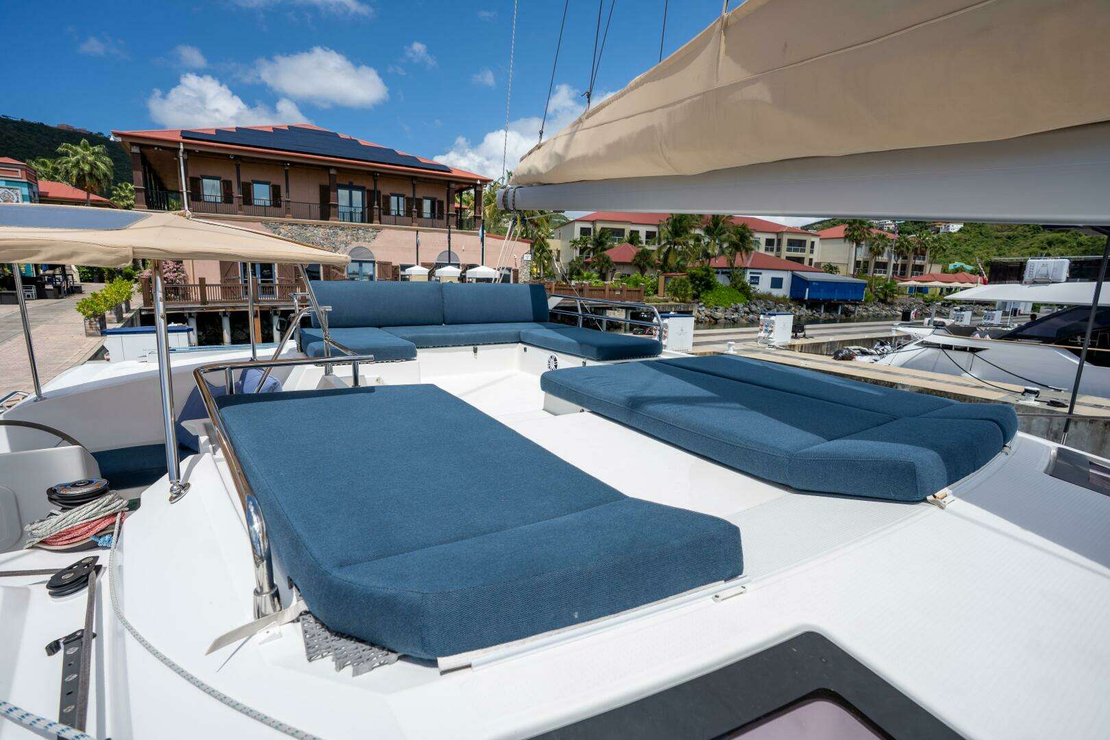 2020 Fountaine Pajot — - Image 18