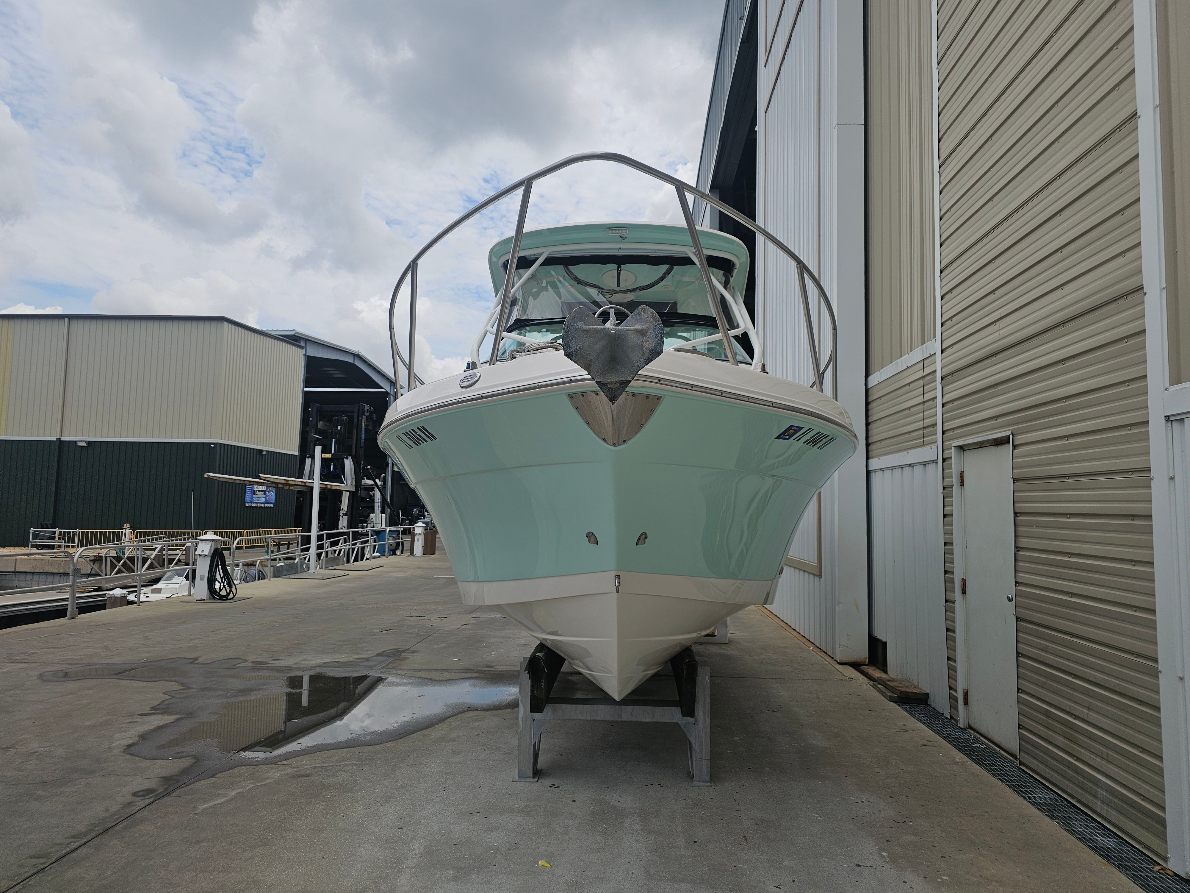 2017 Robalo R265 Walkaround - 61