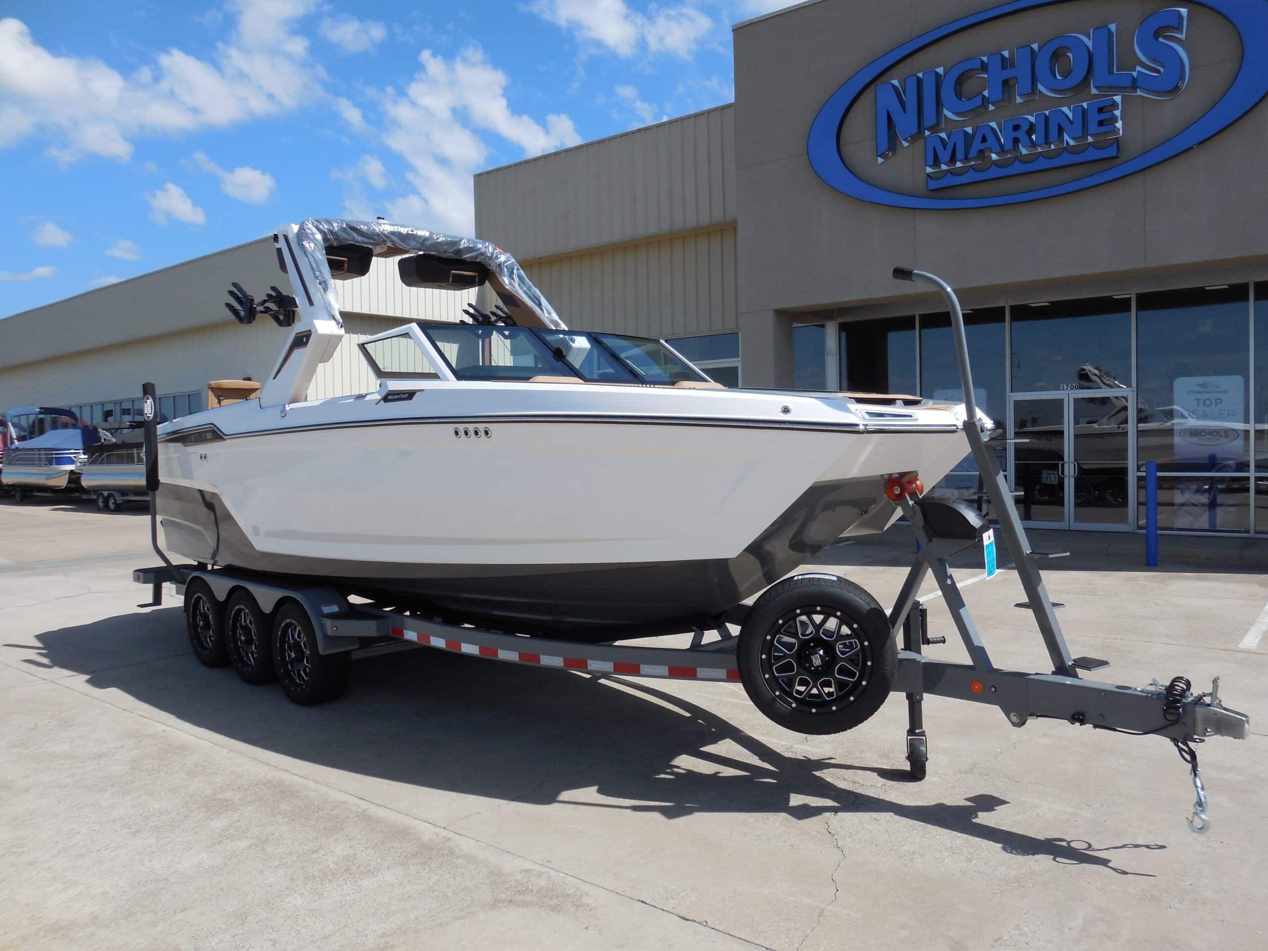 2026 MasterCraft XStar 25 - 2
