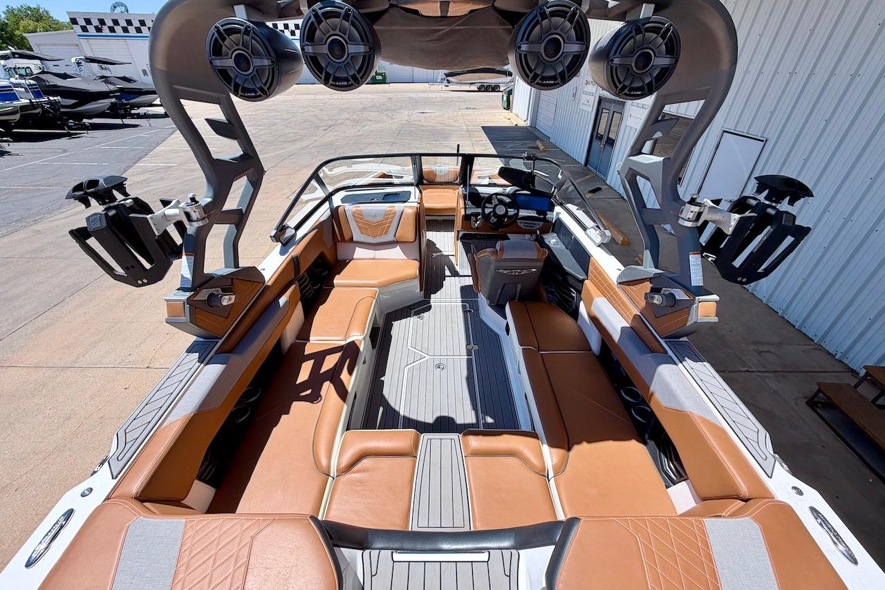 2021 Nautique Super Air Nautique G23 boat interior with premium seating and advanced audio system.