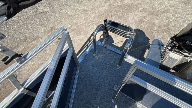 2026 Sun Tracker Bass Buggy 16 XL Select - 17